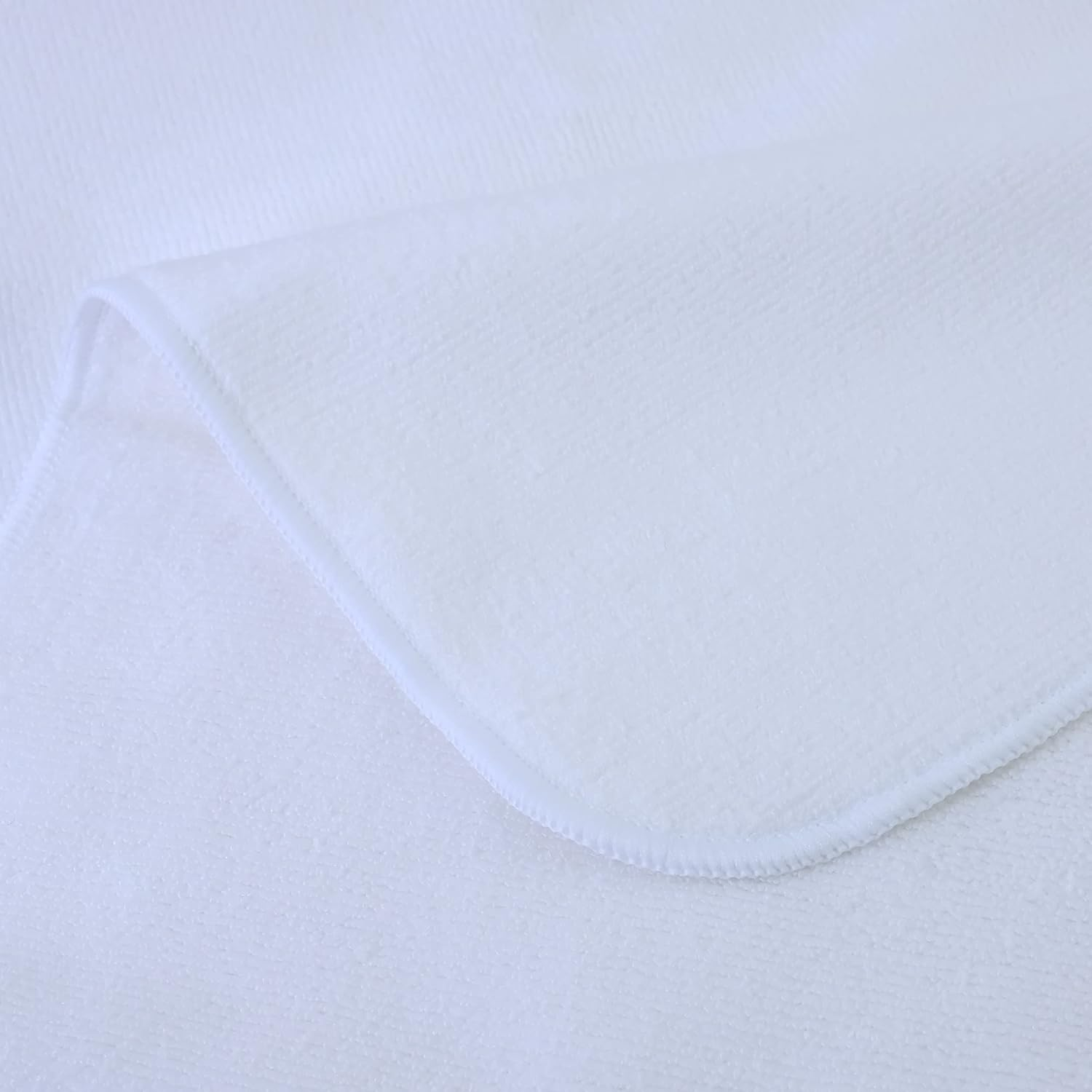 POLYTE Professional Quick Dry Lint Free Microfiber Hair Drying Salon Towel, 20 X 40 In, 2 Pack (White) image number 1