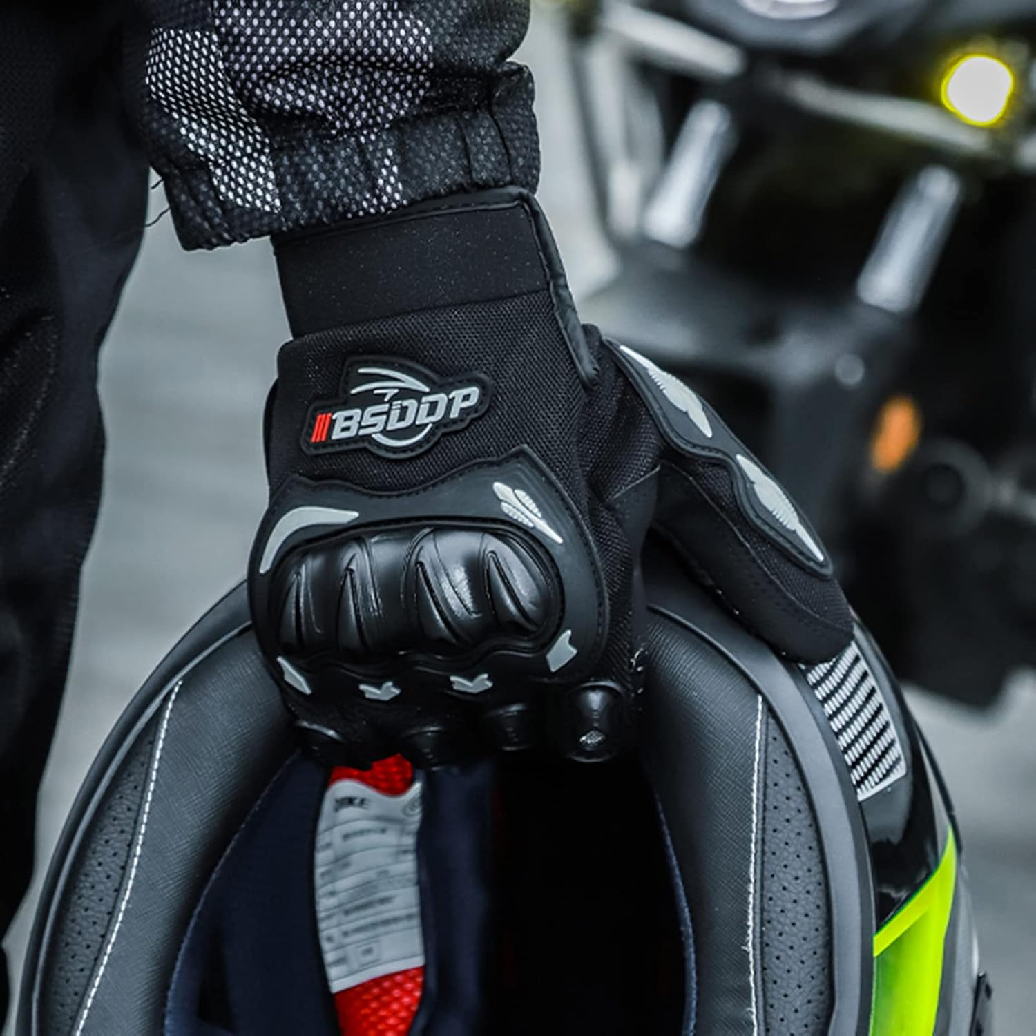 Motorcycle Riding Gloves Rider Anti-Slip Anti-Drop Four-Season Universal Outdoor Breathable Touch Screen Gloves image number 5