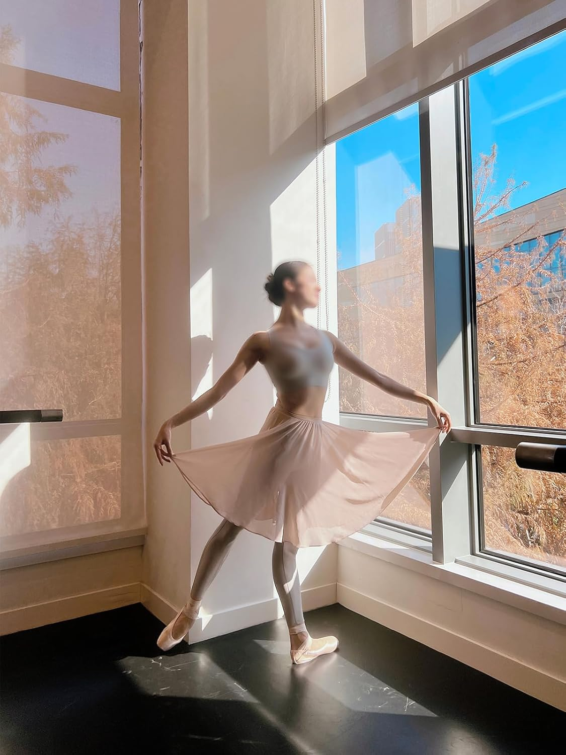 Ballet Skirt for Women Dance Rehearsal Skirt Big Hem Elastic Waistband image number 4