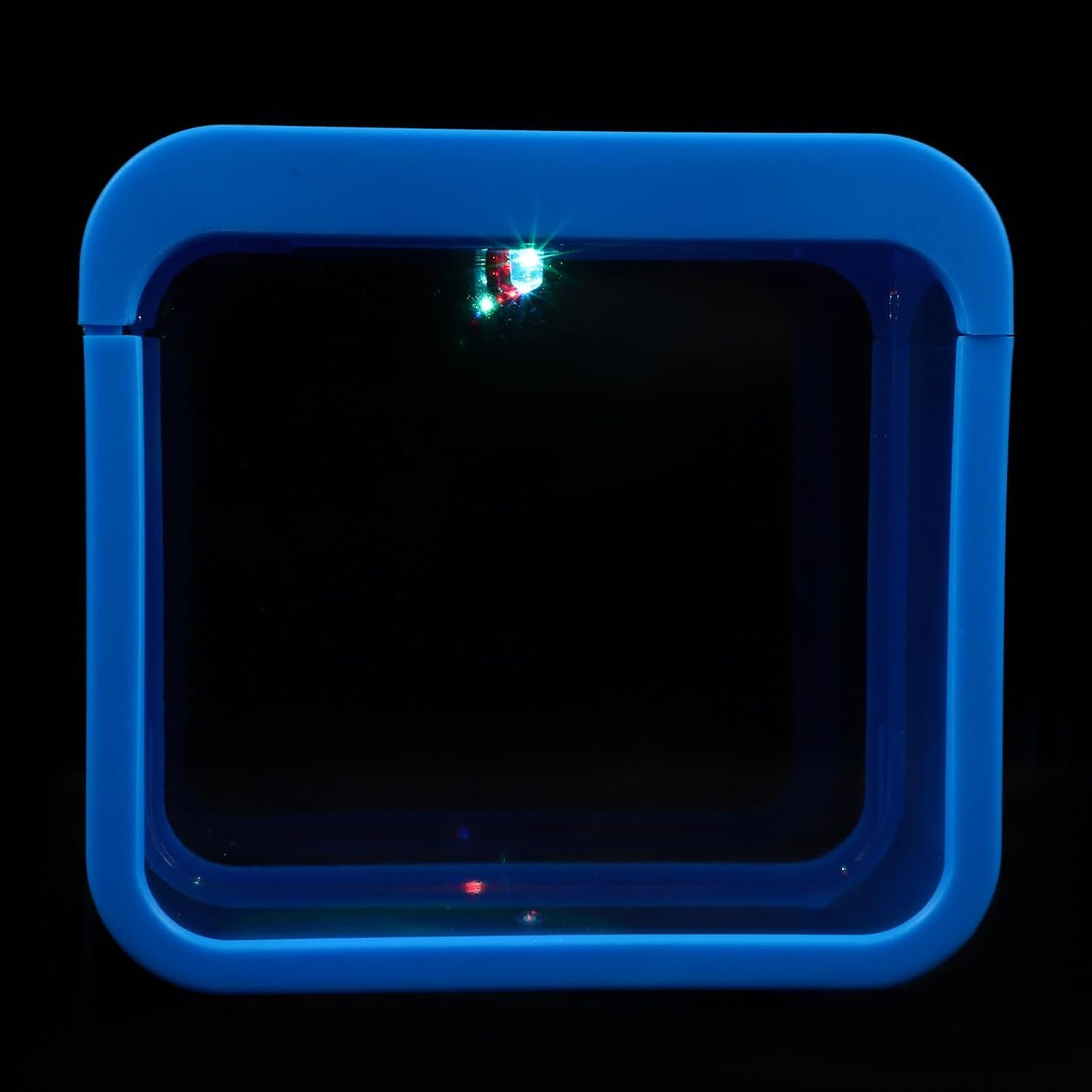 UTHCLO Mini Plastic Fish Tank with Light, Detachable Small Aquarium Breeder Box for Desktop Landscaping, Blue Compact Fish Bowl for Aquatic Pets in Home or Office image number 3