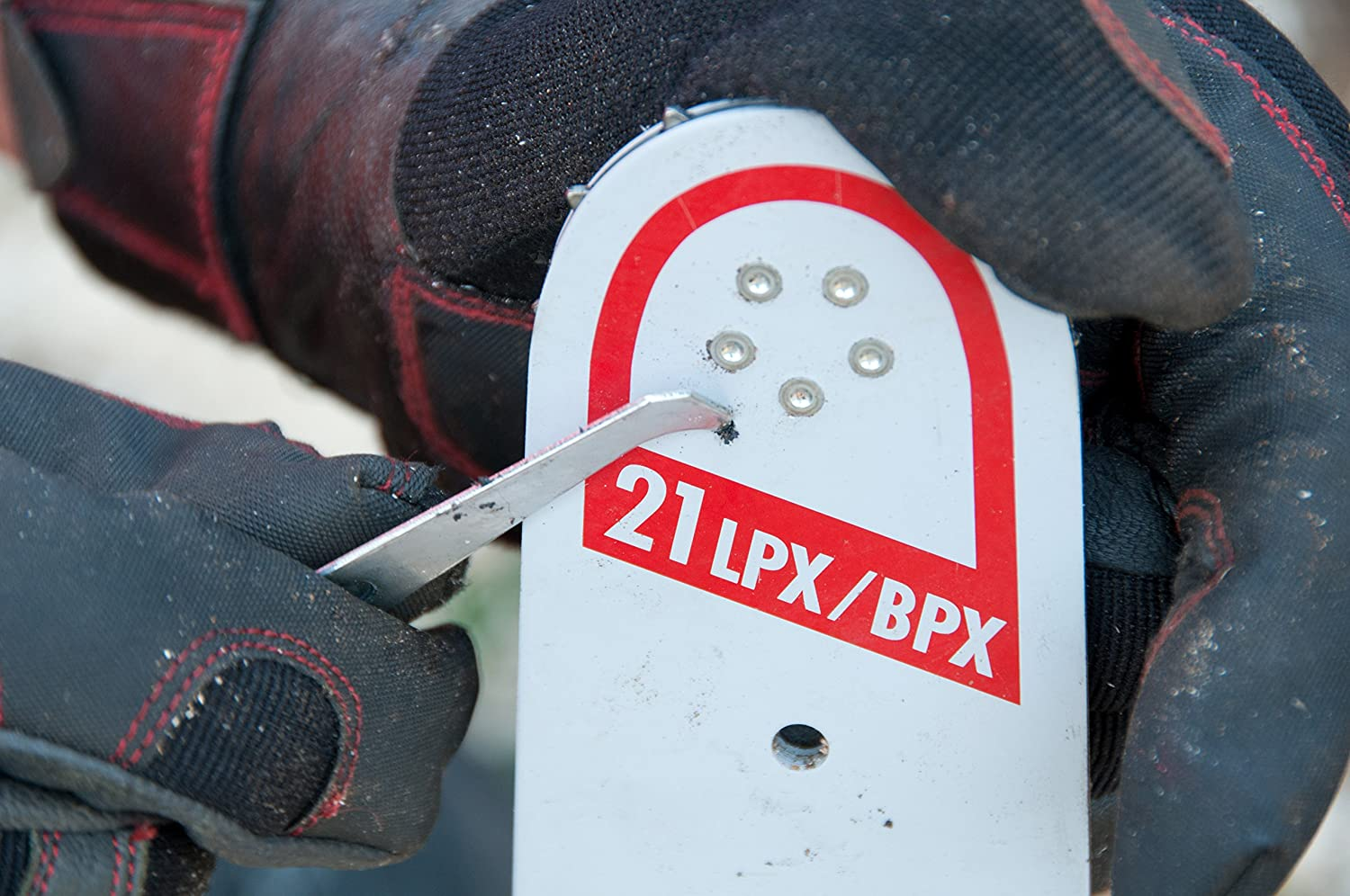 Oregon 13616 Chain Saw Guide Bar image number 1