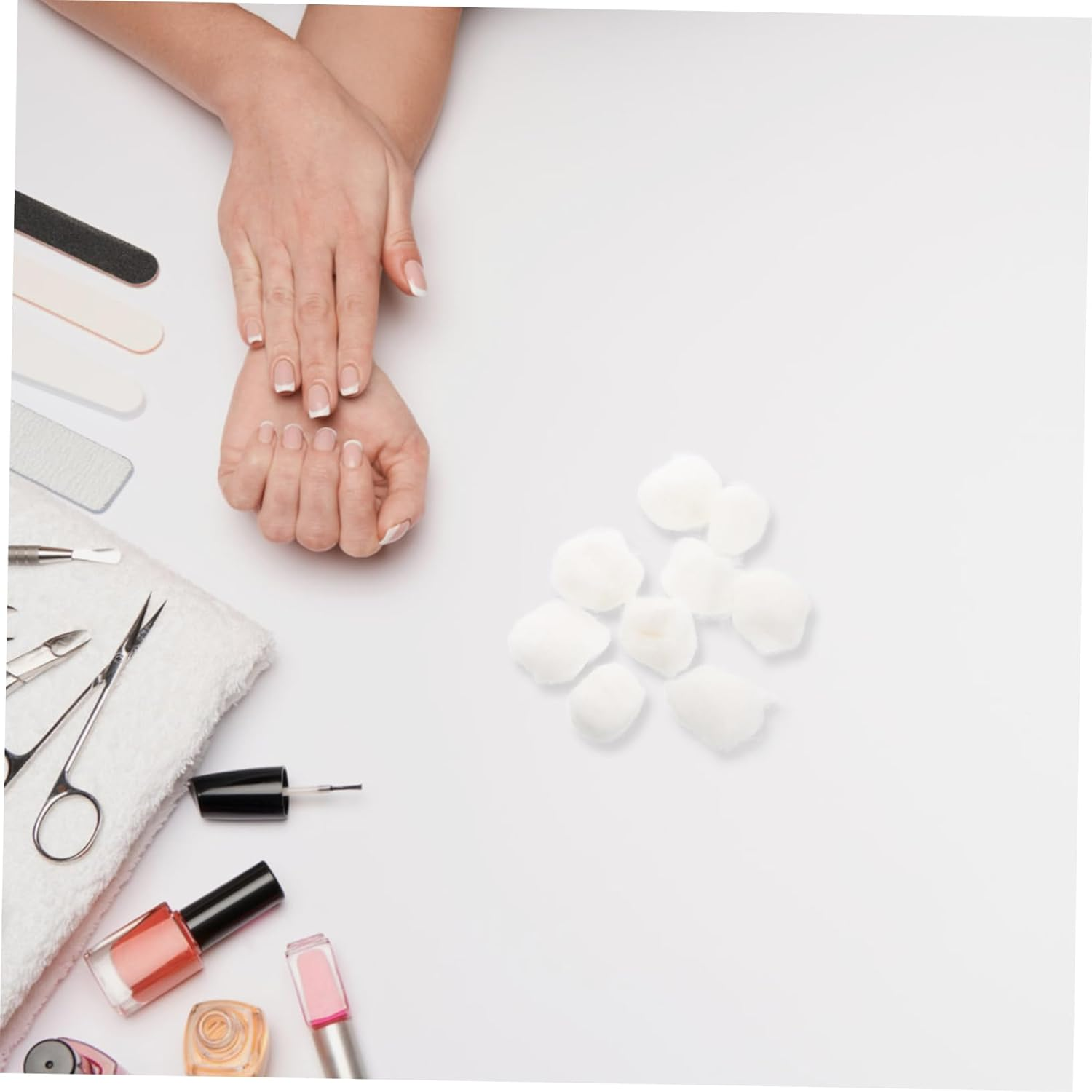 Vaguelly Nail Polish Remover Cotton Balls 500G Gentle on Skin Soft Absorbent Cotton for Makeup image number 2