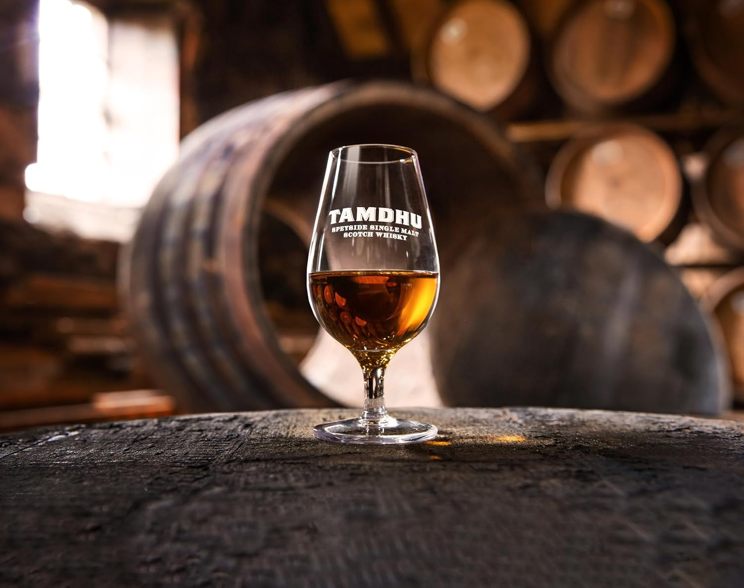 Tamdhu Quercus Alba Distinction Speyside Single Malt Scotch Whisky 700 Ml image number 2