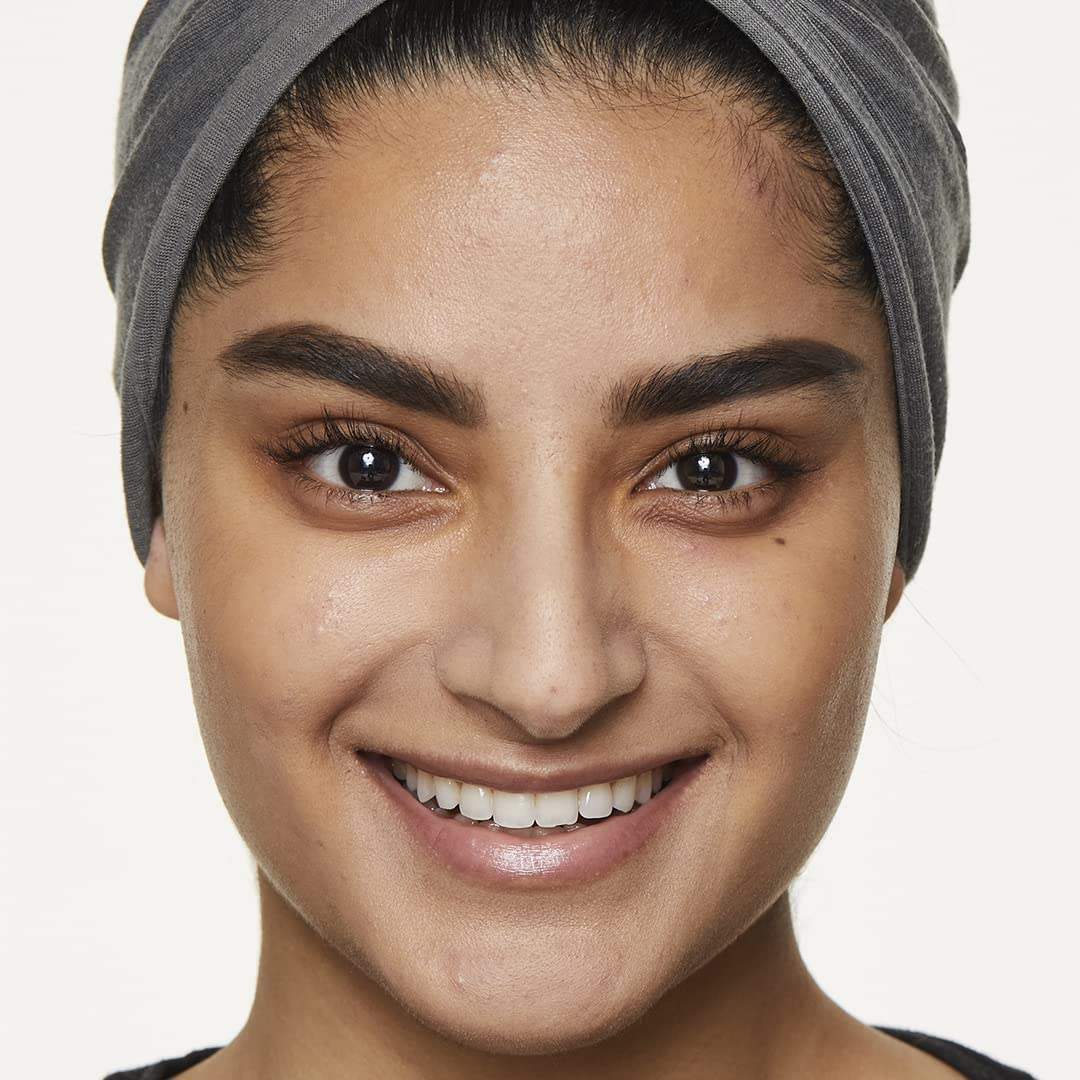 Revolution Beauty London Superdewy Makeup Serum, Nourished and Luminous Skin Finish,17Ml image number 5