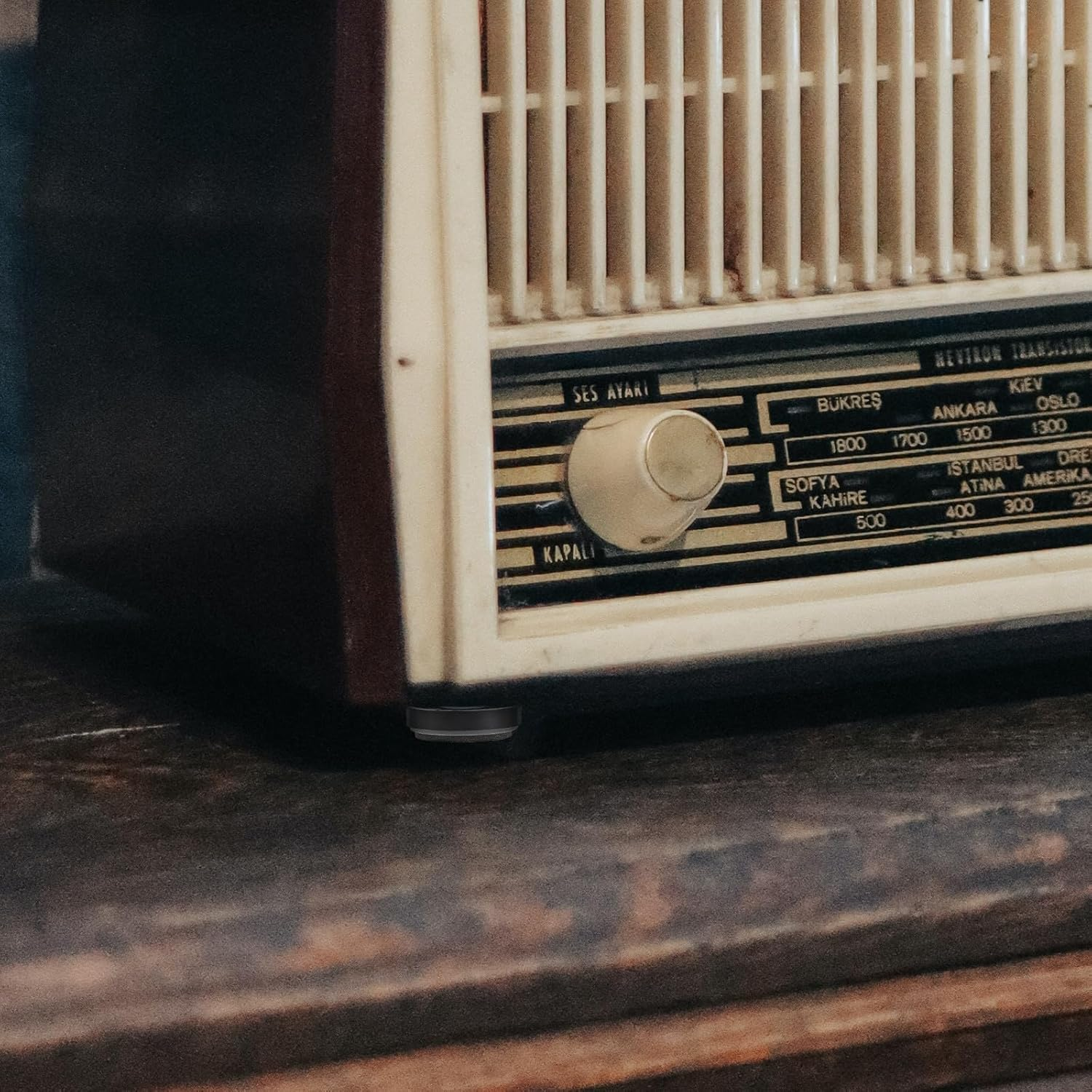 ASAKKURA 10Pcs 30X8Mm Speaker Isolation Feet Pads Foam Anti-Vibration Base Mat for Hifi Amplifier Turntable Audio Equipment Floor Protection image number 2