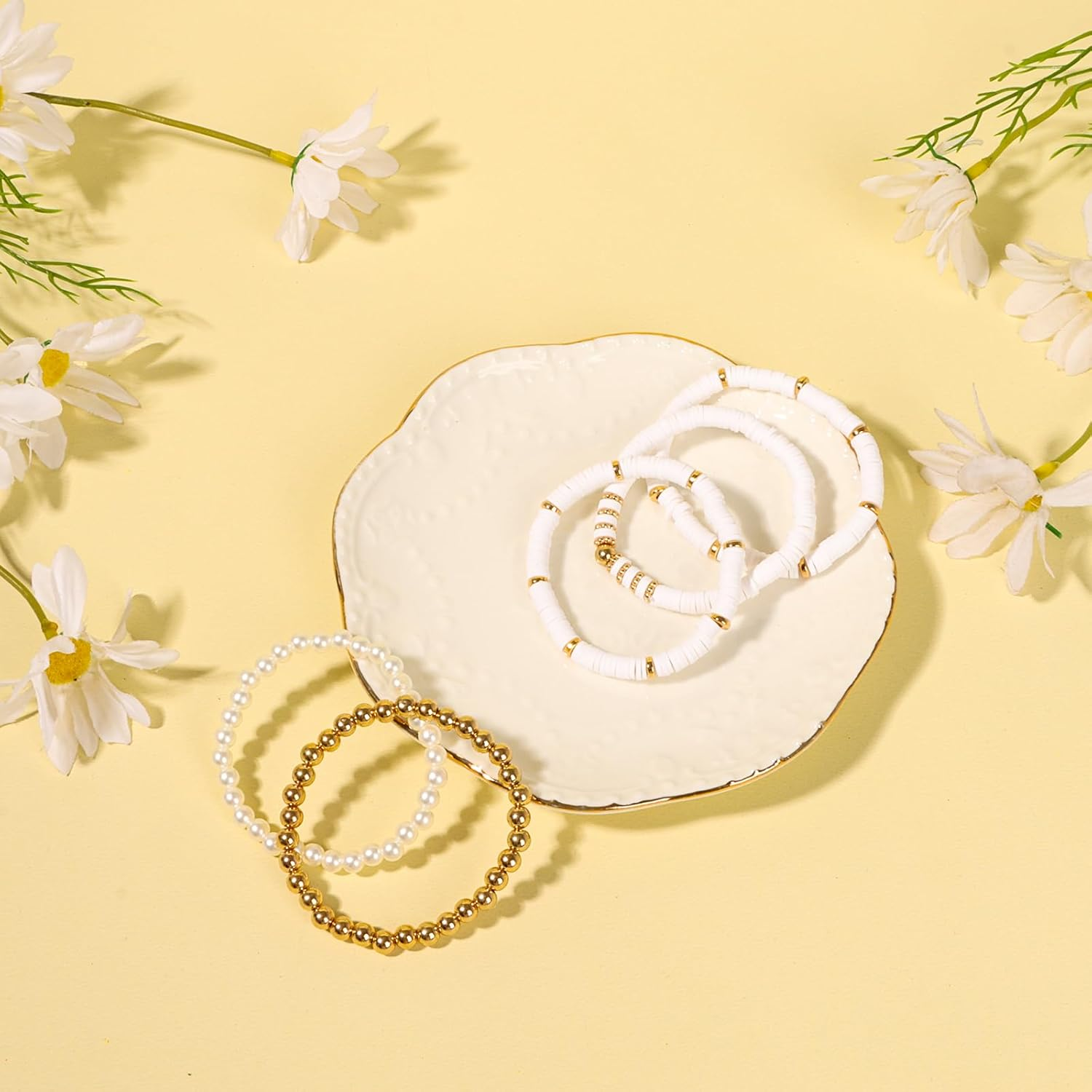 Gifts for Teen Girls，Birthday Gifts for Teen Girls, Girls, Unique Cute Birthday Gifts Box for Girl, Her, Sister, Daughter, Friends, Ideas Cute Daisy Aesthetic Glass Cups Gifts (Beige-Yellow) - Beige-Yellow image number 4