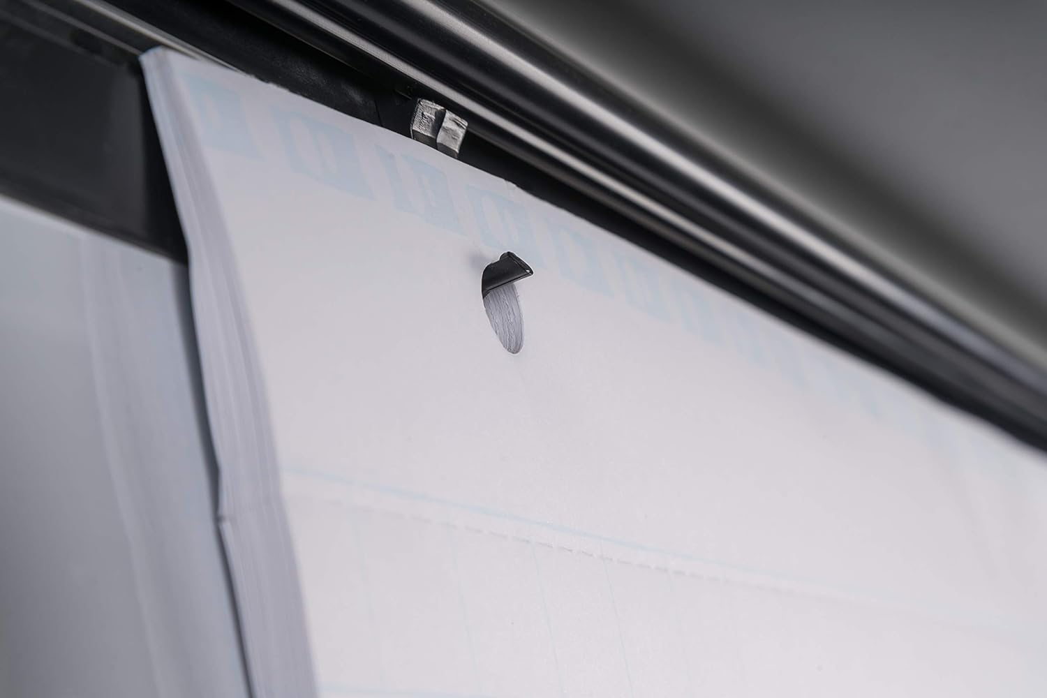 Plain Flipchart Pad, A1 (58,5 X 81 Cm), 60 Gr/Sqm Paper, 20 Sheets per Pad (Pack of 5 Pads) image number 2