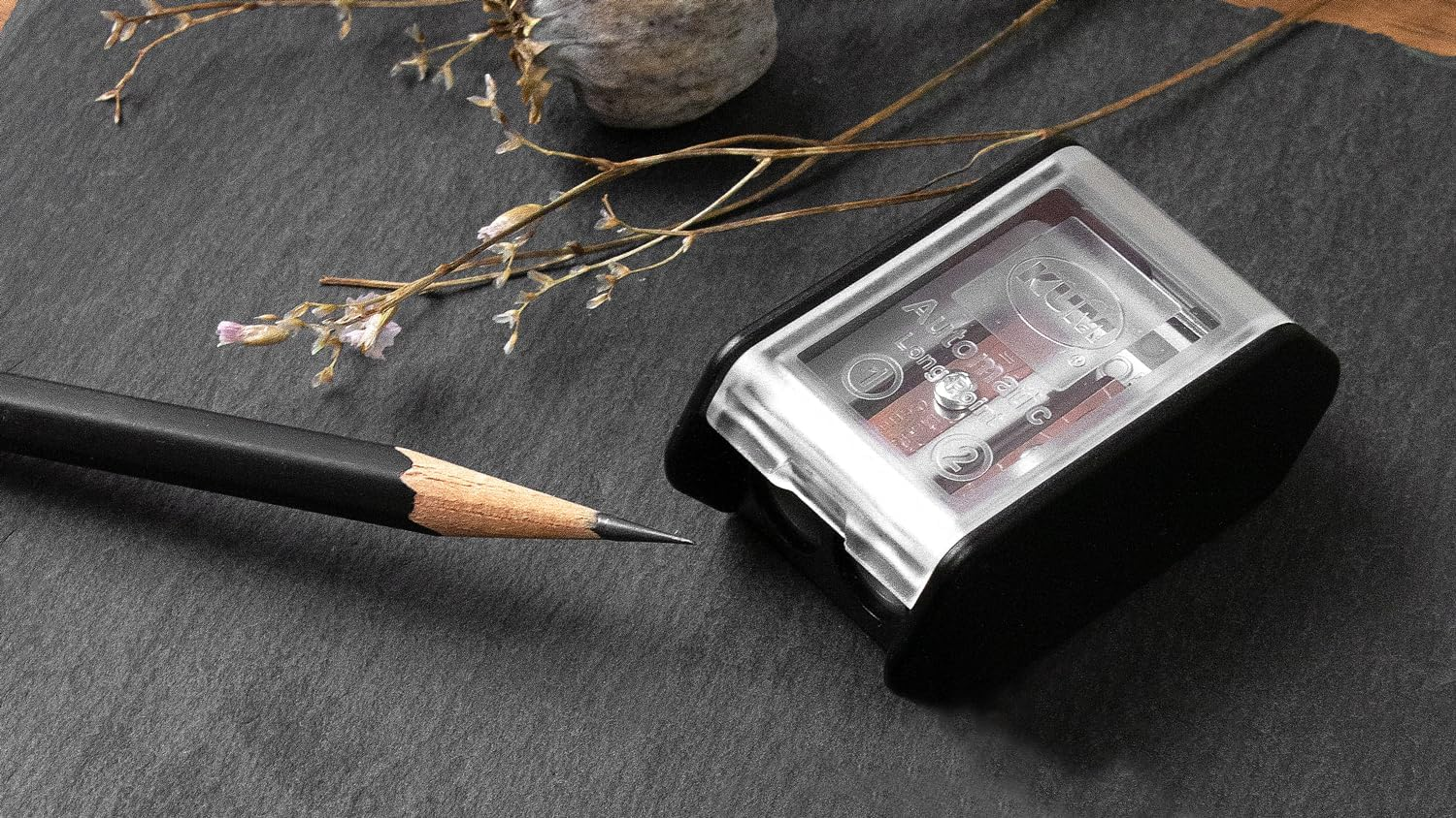 KUM Automatic AS3 Long-Point Pencil Sharpener image number 1