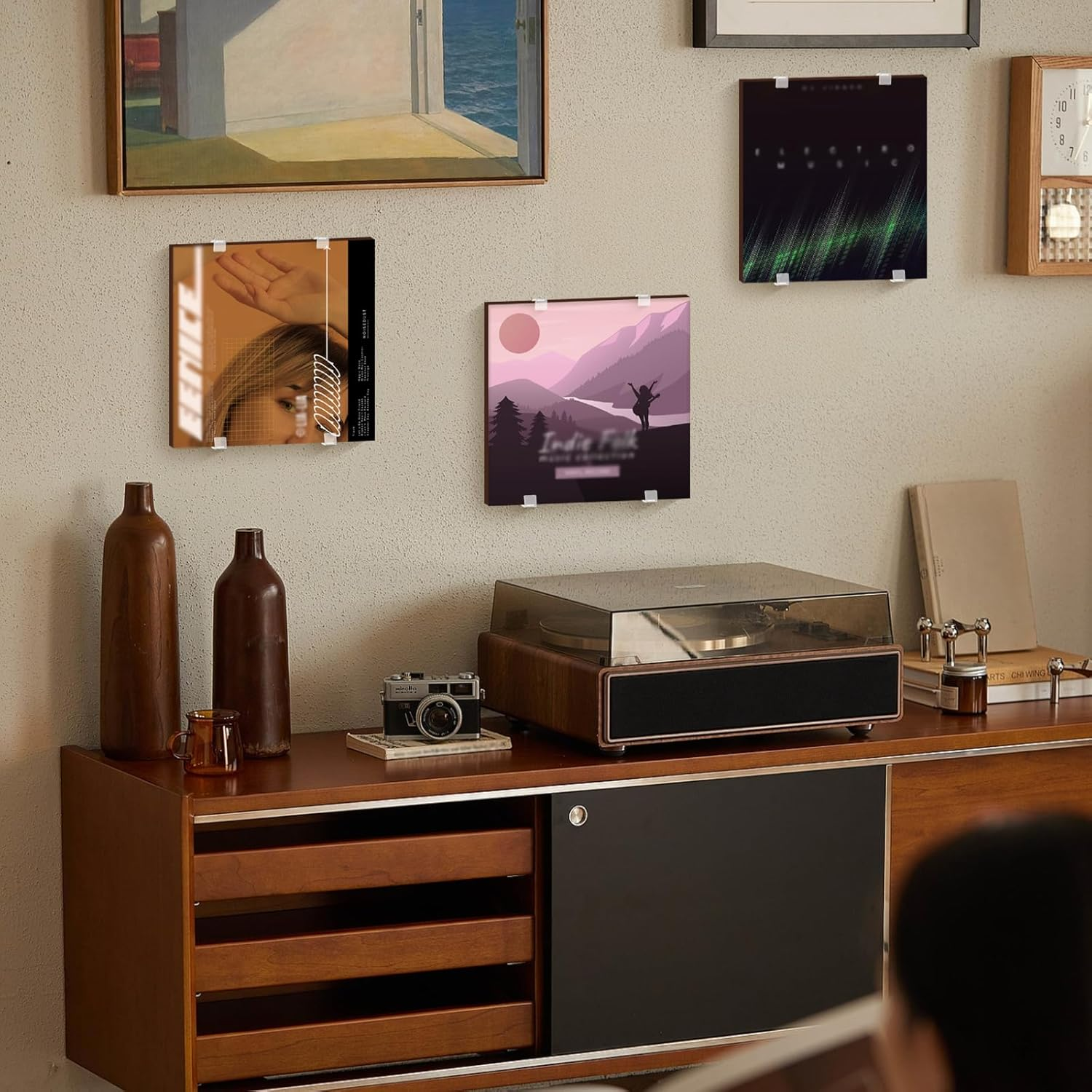 NILLOS Adhesive Record Shelf, 12 PCS Clear Record Display Holder for LP, CD, Magazine Collection (2 X 6 Cm/0.78 X 2.36 In) image number 4