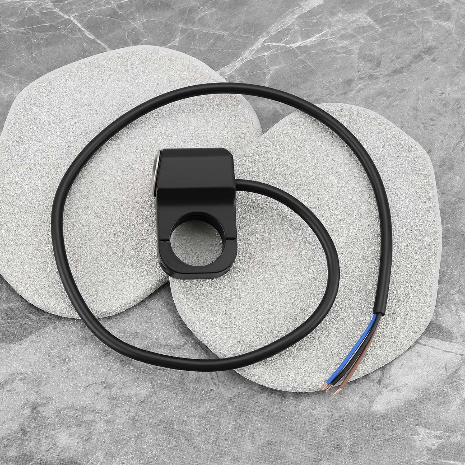 SING F LTD Motorcycle Self-Reset Handlebar Switches 12V 10A CNC Indicator Switch for Motorbike Scooter (Blue Light) image number 3