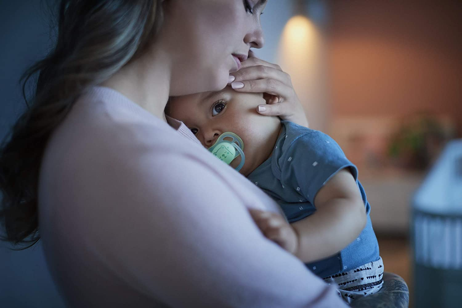 Philips Avent Ultra Air Soother Nighttime Glow, 6-18 Months, 2-Pack, SCF376/20