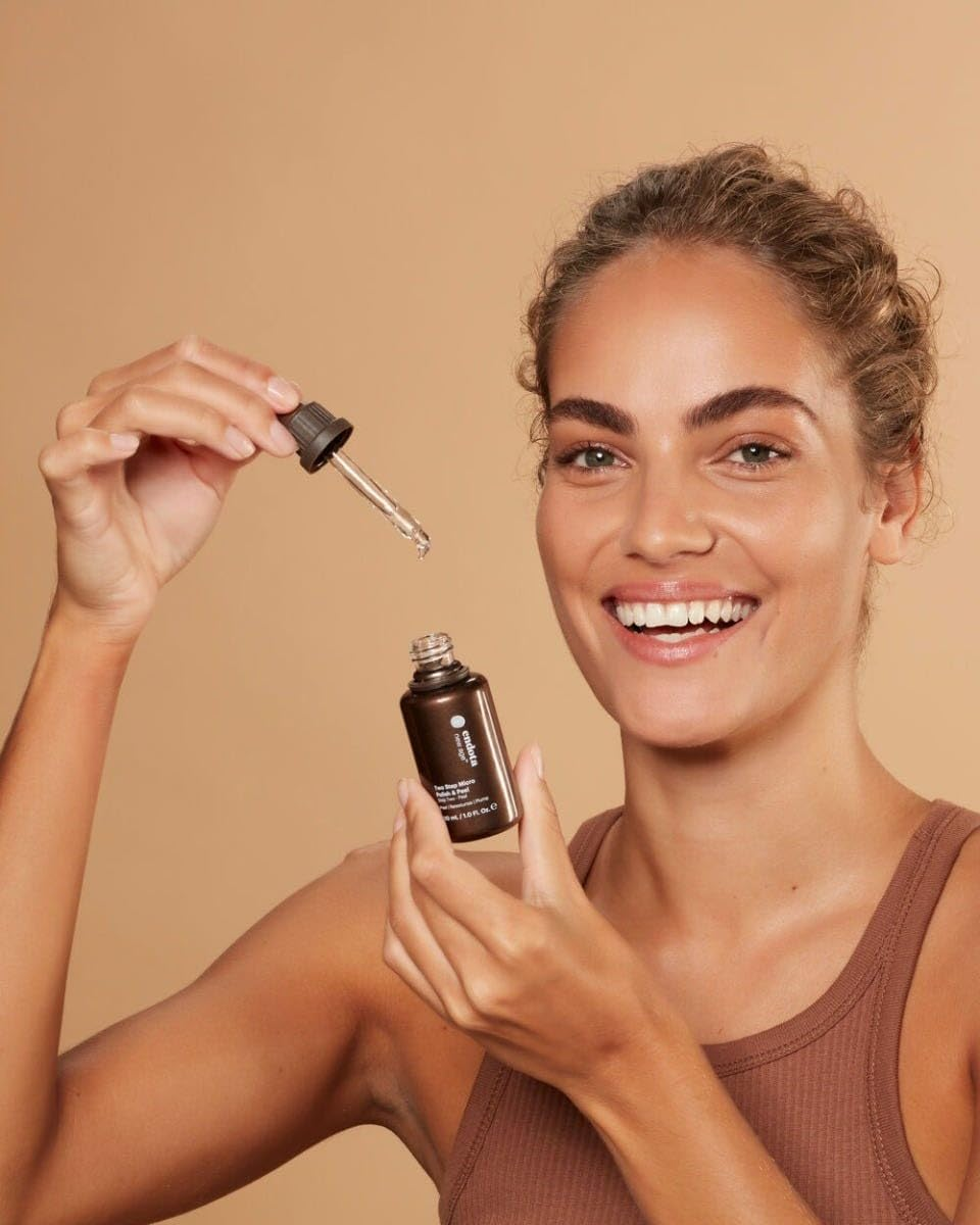 Endota New Age Two Step Micro Polish and Peel 2 Pack X 30 Ml, the At-Home Microdermabrasion and Peel Treatment to Rejuvenate Ageing Skin. image number 1