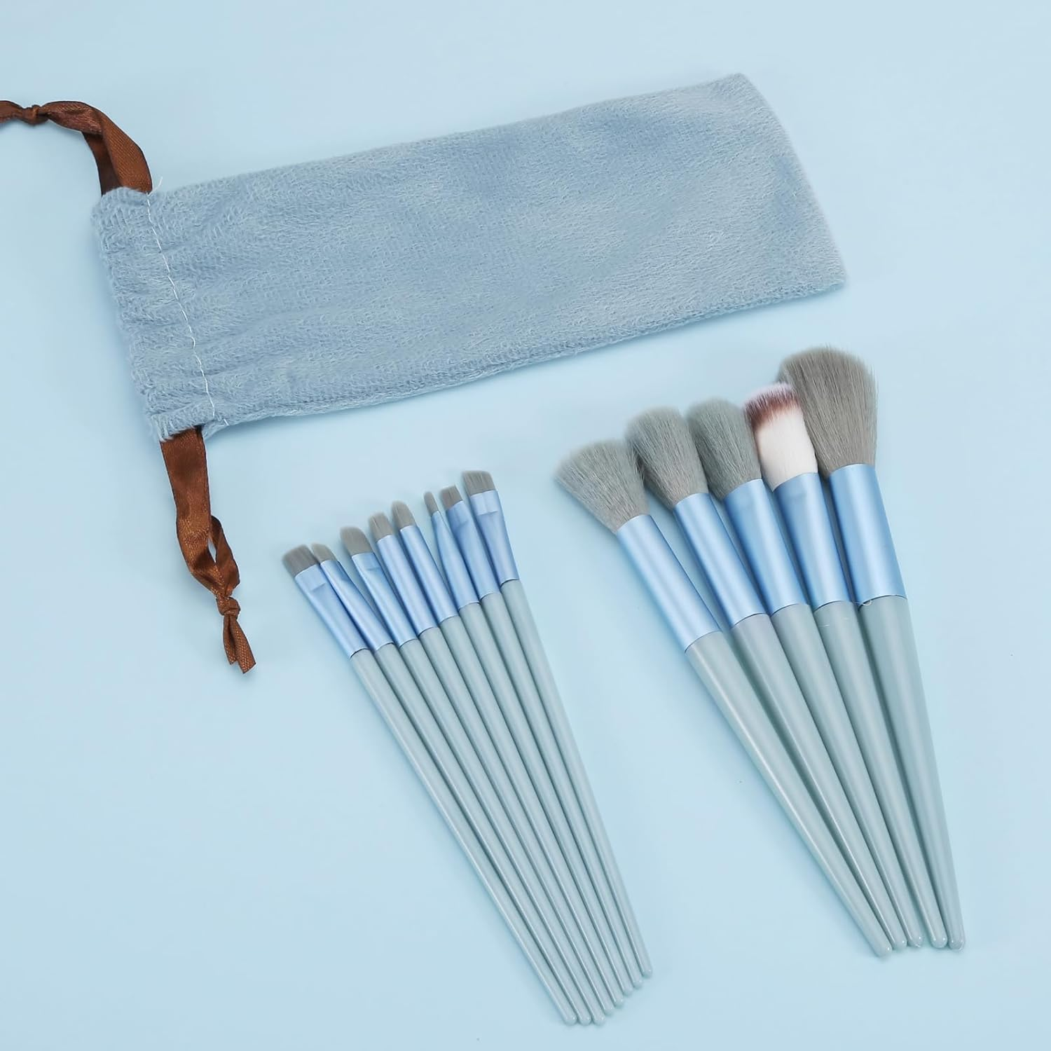 Boobeen 13Pcs Travel Makeup Brush Set, Fluffy Makeup Brushes for Eyeshadow Foundation, Face Brushes Makeup, Blendable Blush Brush for Beginner - Blue image number 3