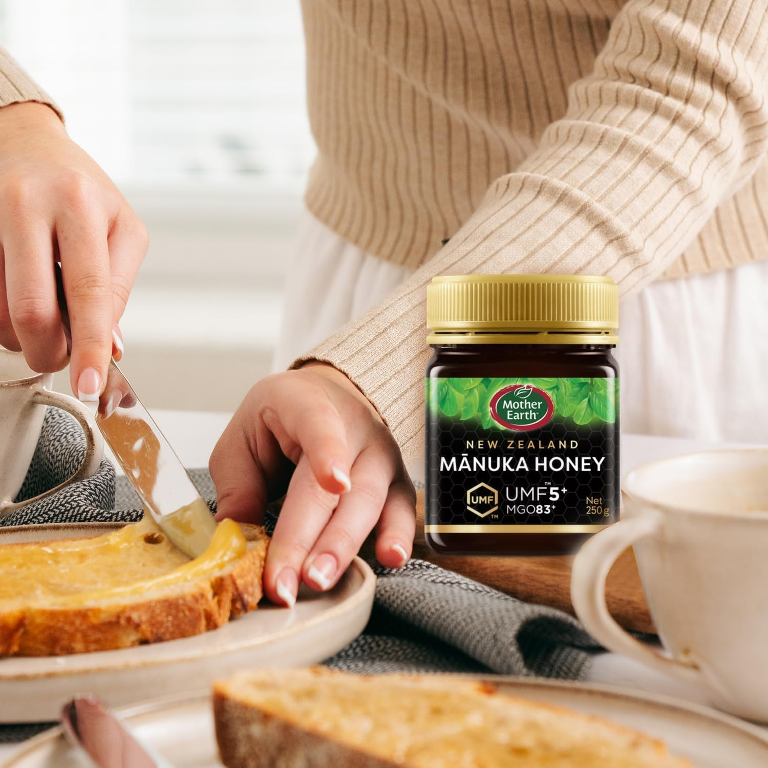 Mother Earth UMF 5+ (MGO 83+) Manuka Honey, 250G | Premium, Authentic, Monofloral UMF Certified Manuka Honey from New Zealand. Exceptional Natural Sweetener for General Health and Wellbeing - Umf 5+ 500G image number 4
