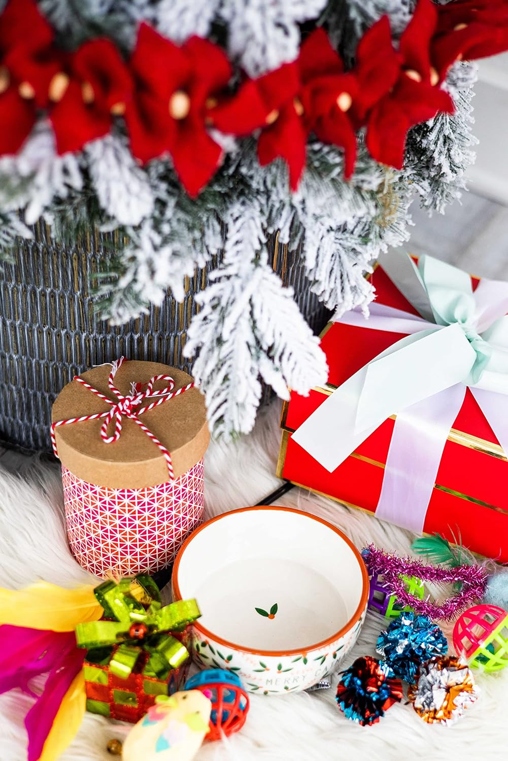 Pearhead Merry Catmas Pet Bowl, Cat Water and Food Dish, Christmas Holiday Cat Pet Bowl, Small image number 6