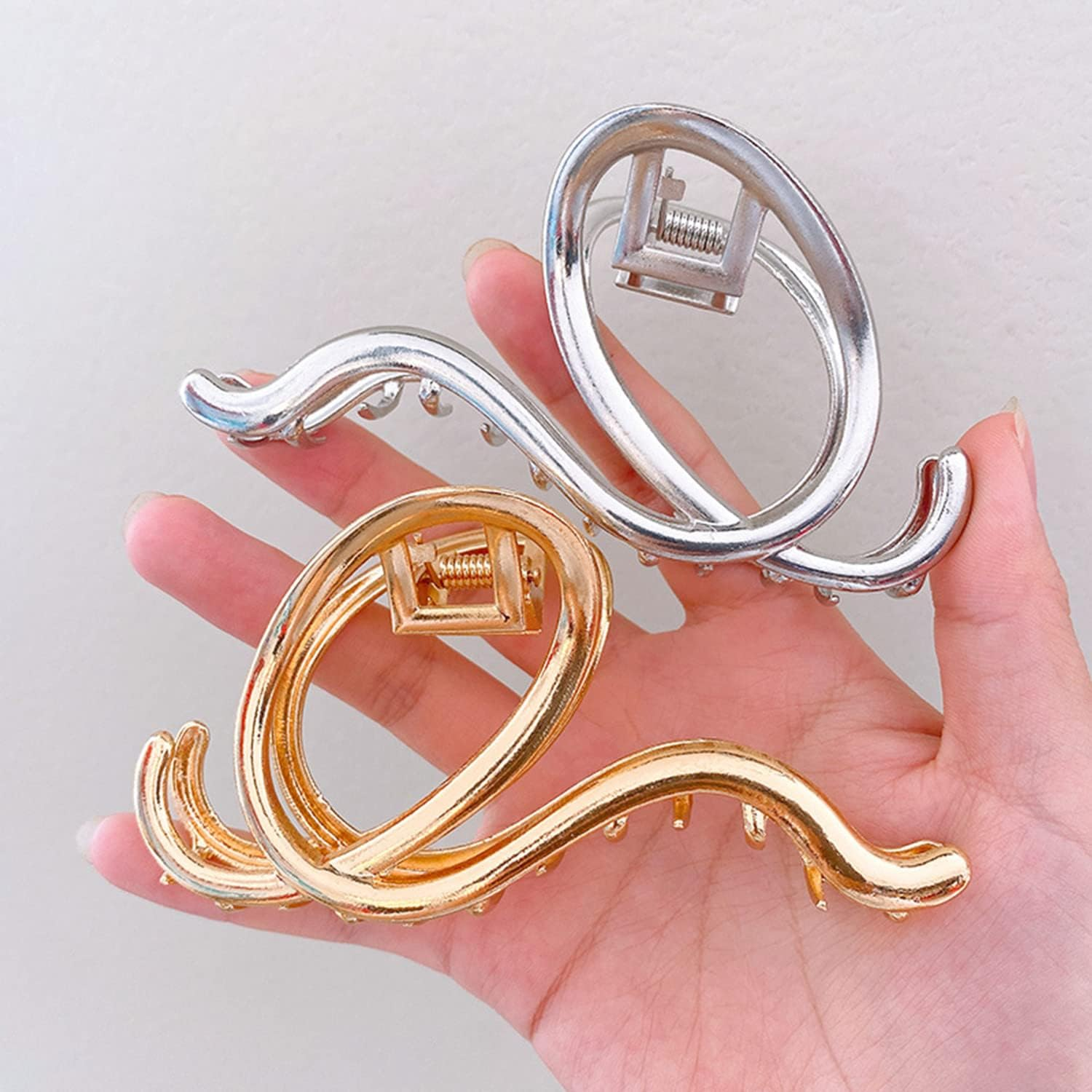 Kettion Pack of 2 Hair Clips, Large Metal Hair Clips for Thick and Thin Hair, Strong Hold, Hair Accessories for Women and Girls image number 3