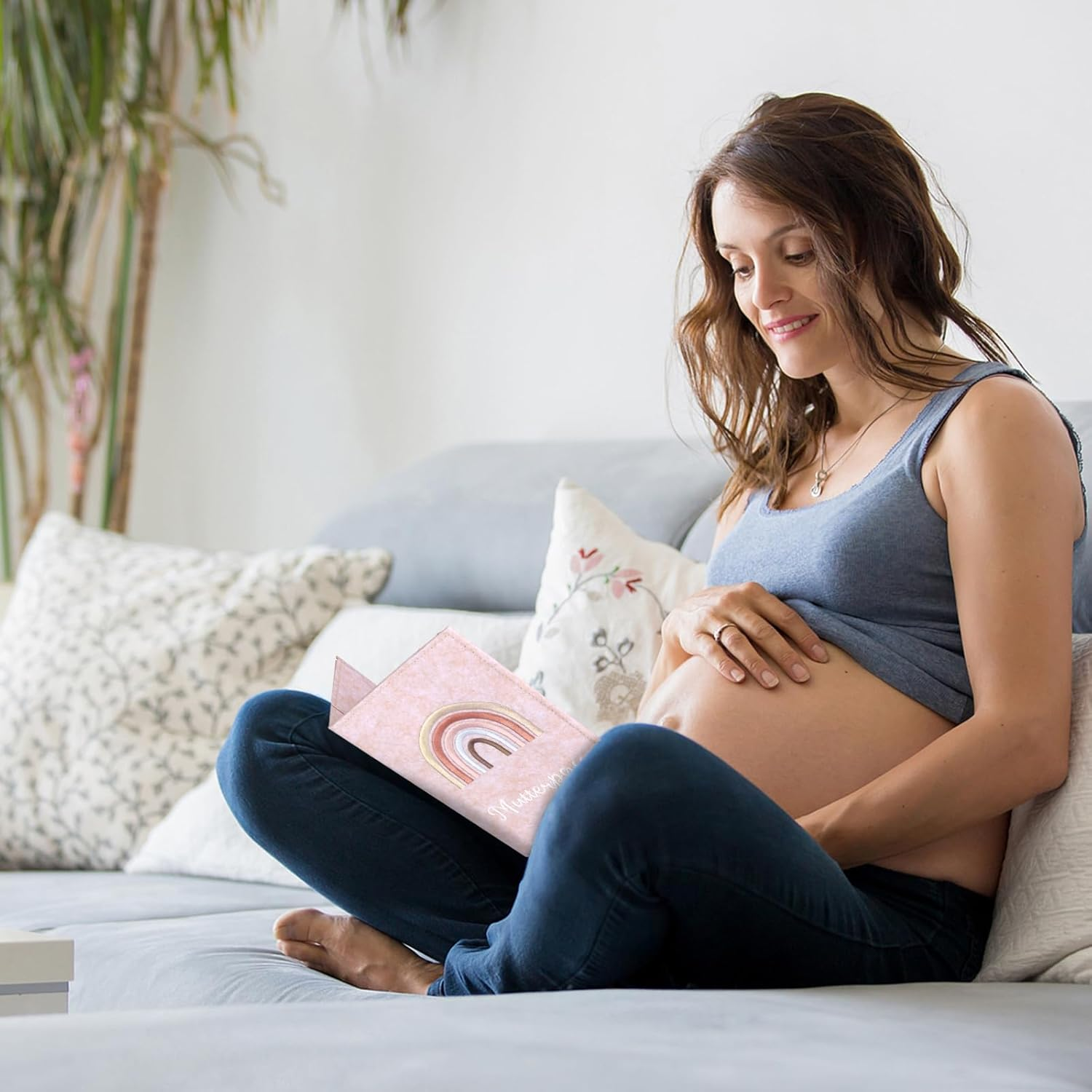 Maternity Log Protective Cover, German Maternity Log Cover Felt, Maternity Log Cover Rose with 2 Key Chains, Cover Maternity Log with Compartments for Ultrasound Image, Vaccination Certific image number 3