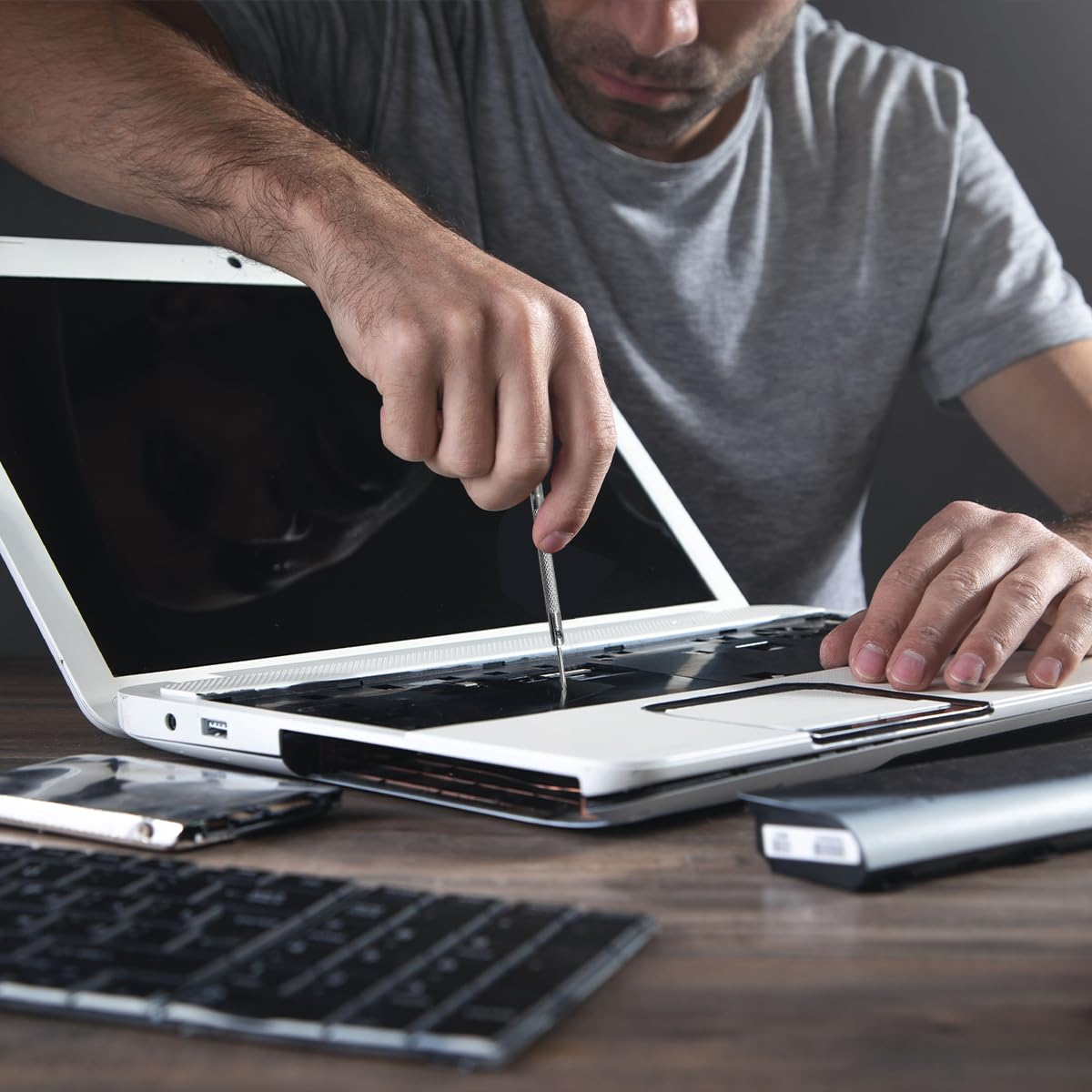 BEZANU Micro Screws Set, 500 PCS Mini Metric Assortment Screw Kit with Screwdriver for Eyeglass, Watches, Phone, Laptop Repair (Phillips Head)