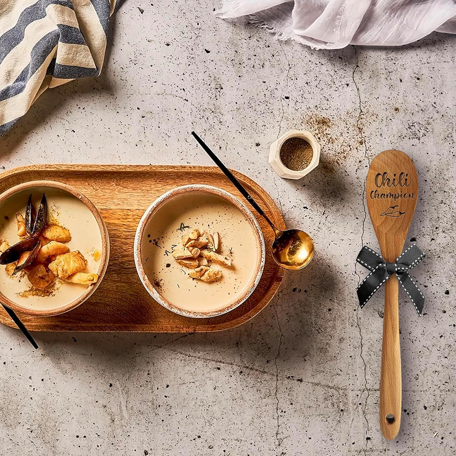 LRUIOMVE Chili Champion Wooden Serving Spoon - Suitable for Cooking, Chili Contests, Mixing, and Stirring - Great for Chili Cook Offs - Funny Spoon Gifts for Him, Her, Boys, Girls, Husband, Wife