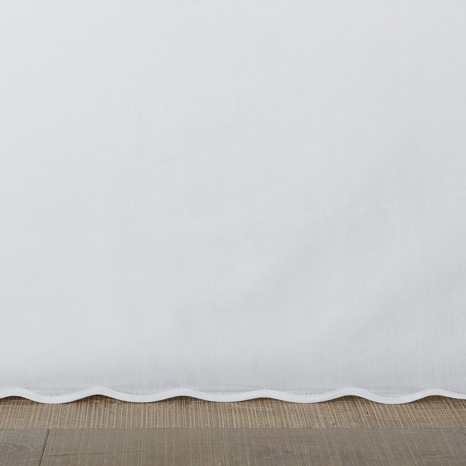 Stone Cottage - Queen Bedskirt, Cotton Tailored Bedskirt with Split Corners, Simple Stylish Home Decor (Solid White, Queen) image number 1