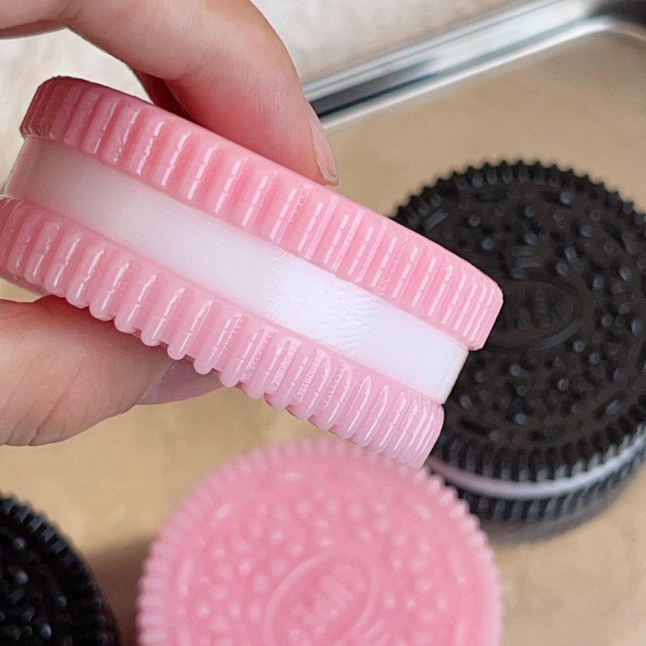 2-Pack Stress Relief Toy, Silicone Taba Squishy Toy, Ultra-Soft Squeeze Toys, Decompression Toy, Decompression Venting Toy, Perfect for Stress and Anxiety Relaxing Toy (Black+Pink) image number 6