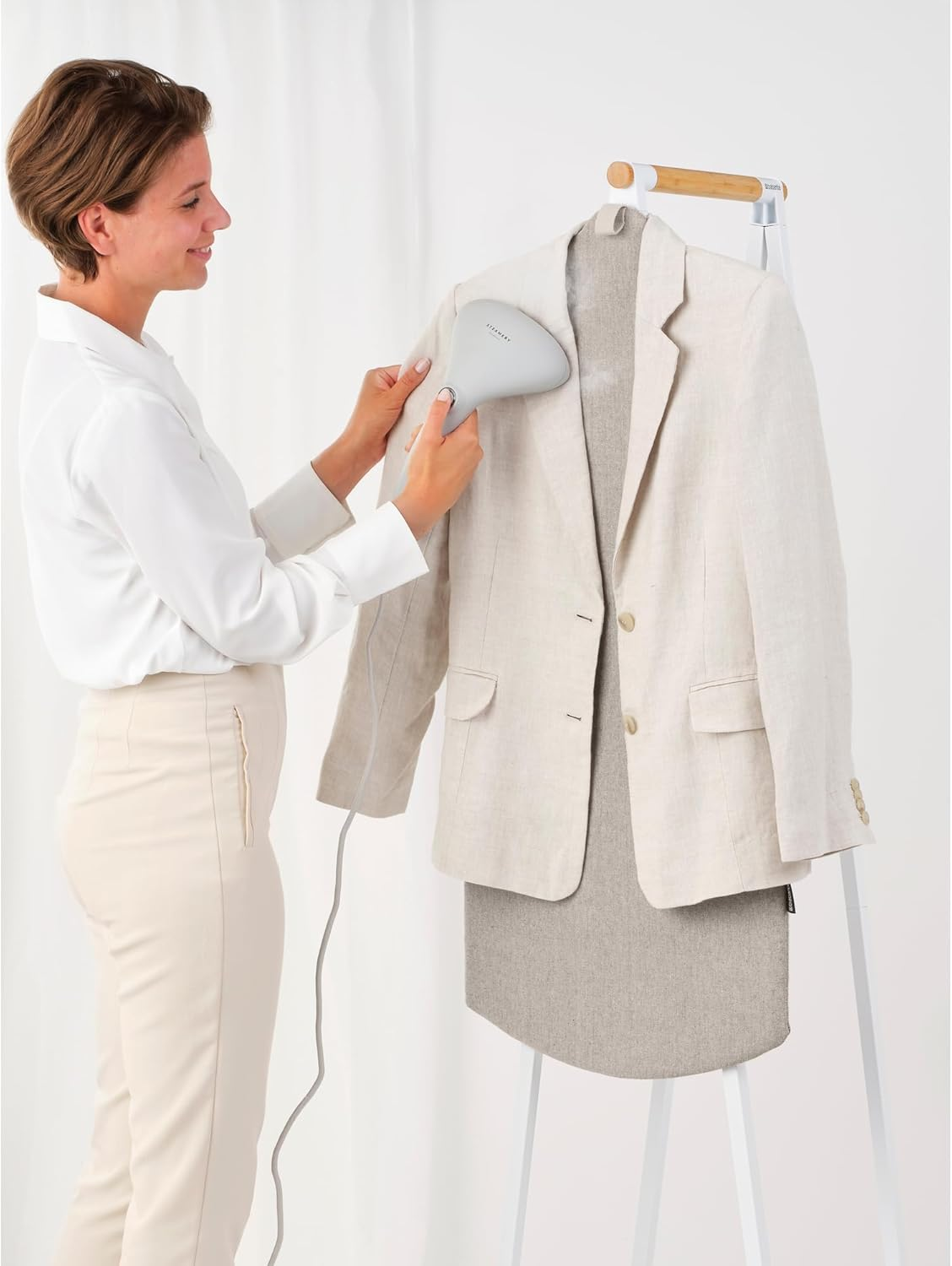 Brabantia - Linn Steam Board - Removable Steamer Accessory for Linn Rack - Heat Resistant Surface - Easier Steaming with Handheld Steamers - Space Saving - Home Accessory - 38 Inches - Gray image number 4