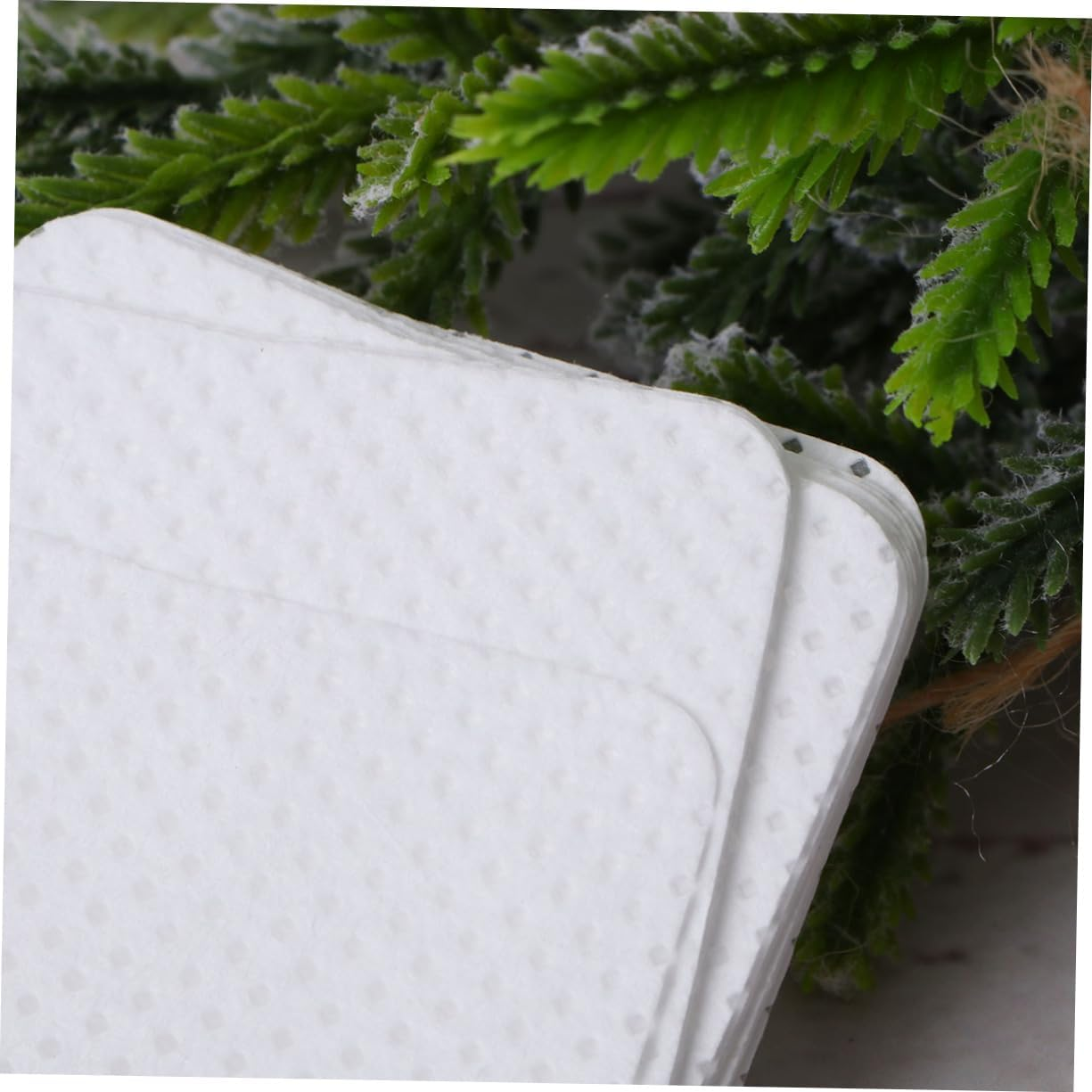 Glue Cleaning Pads Lash Glue Remover Nail Cotton Pad Makeup Cleaning Wipes Discharge Makeup Remover Feminine Wipes image number 5