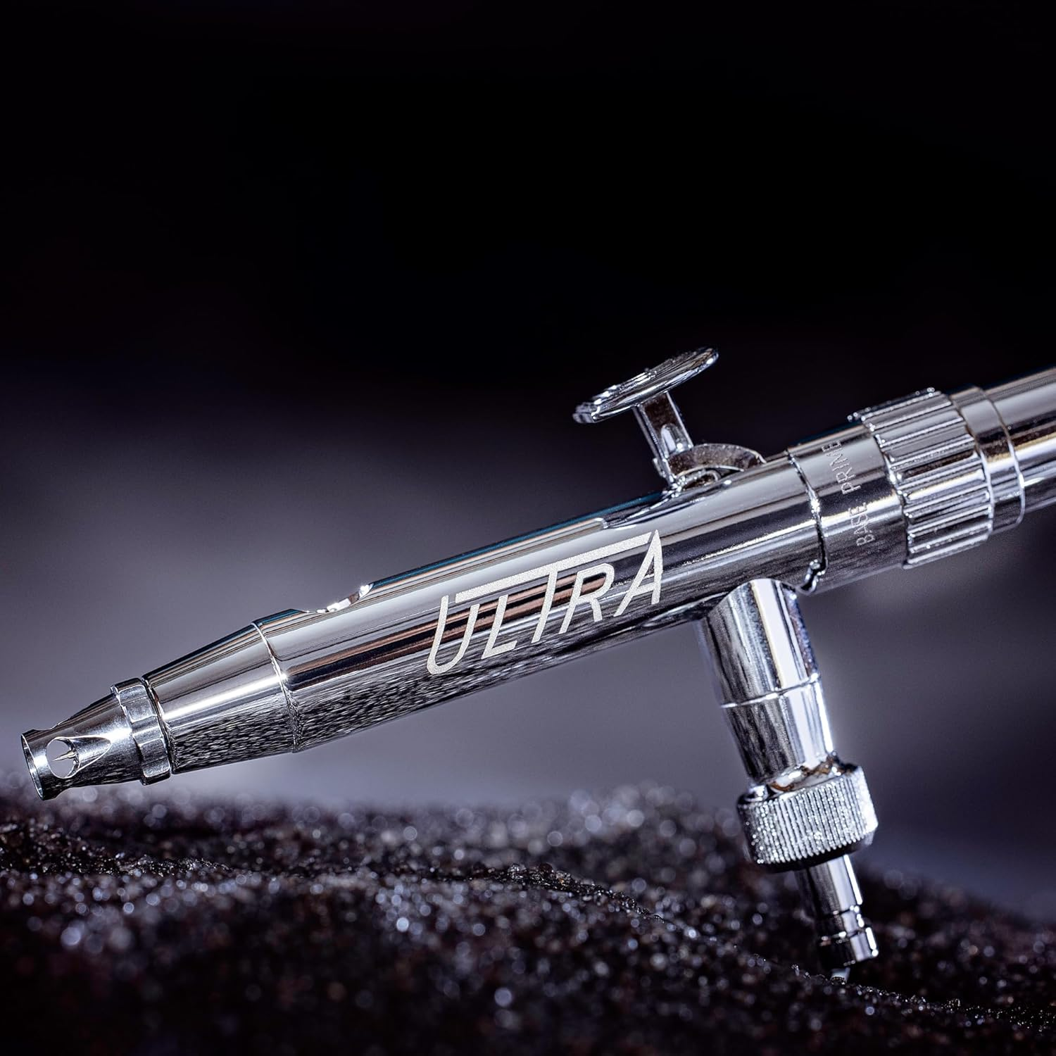 Harder & Steenbeck Airbrush &ndash; ULTRA 2024 I German-Engineered Dual Action Airbrush Painting Set with Gravity Feed I 0.45Mm Self-Centering Nozzle I 5Ml Paint Cup I 120231