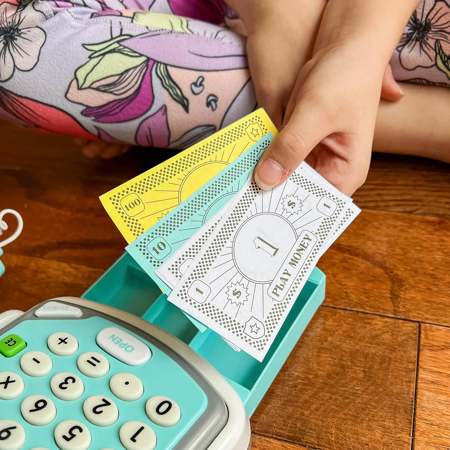 Opoly Play Money &ndash; 520Pcs Fake Money for Board Games &ndash; 65 of Each Bill in 8 Denominations &ndash; $1, 5, 10, 20, 50, 100, 500, & $1000 - Paper Money for Pretend Play Cashier, Refill Packs, Stocking Stuffers image number 3