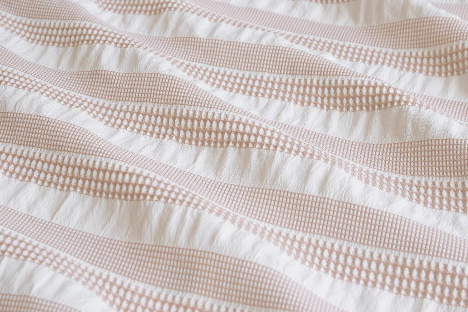 Ardor Boudoir Cove Textured Quilt Cover Set, Rose Dust, Queen image number 3