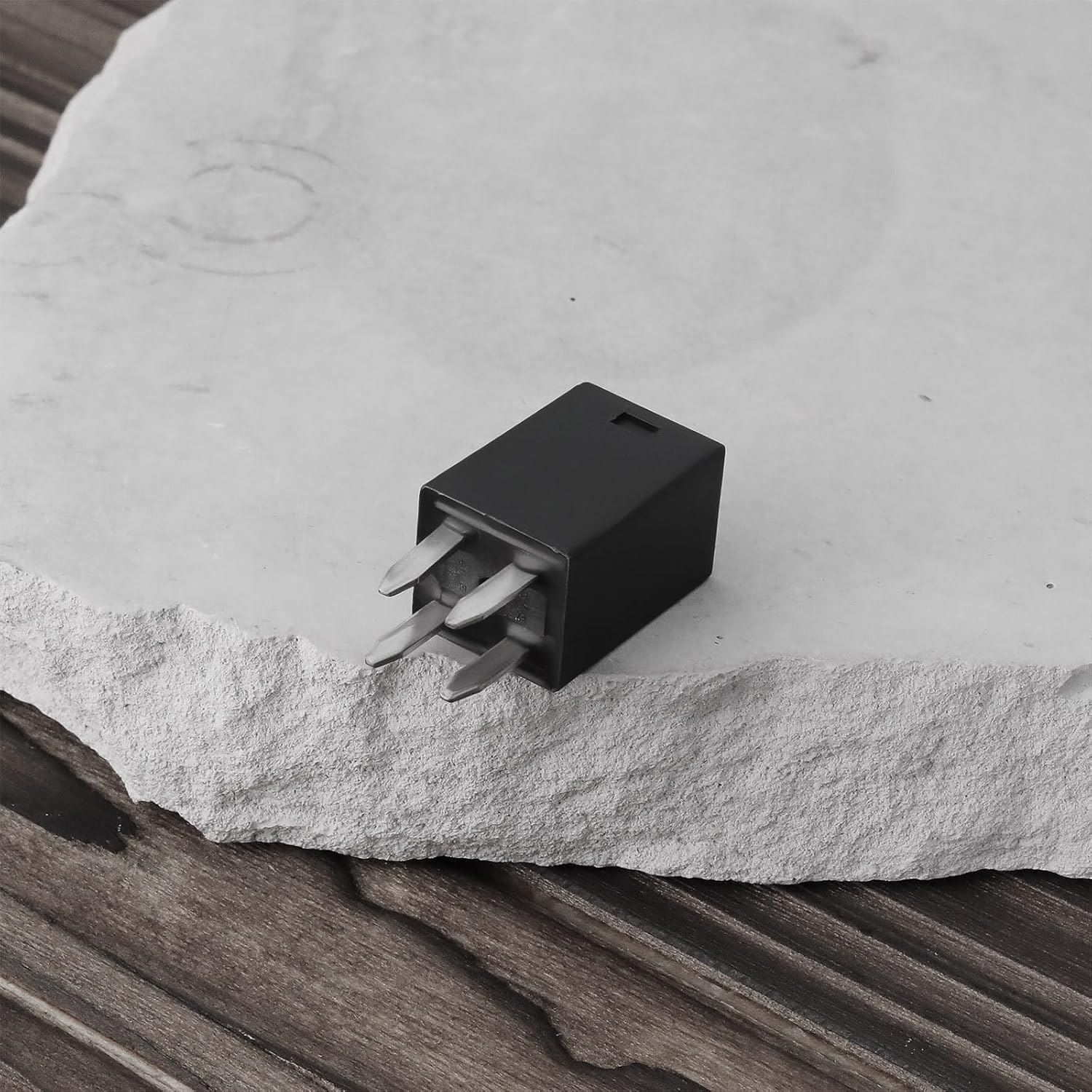 SING F LTD 4Pcs 303-1AH-C-R1-U01-12VDC 4 Pin Automotive Relays 12V 20A SPST Micro Relay for Automotive Electronics Industrial Control and Power Management image number 5