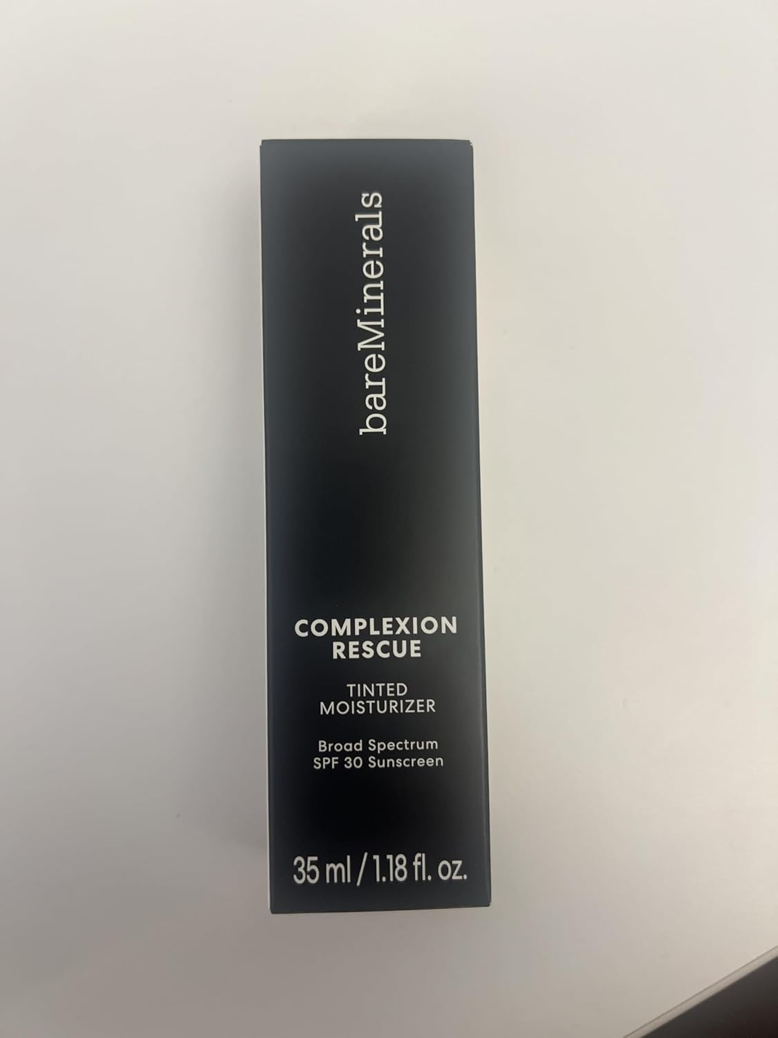 Paco Rabanne Complexion Rescue Tinted Hydrating Gel Cream, 35 Millilitre image number 2
