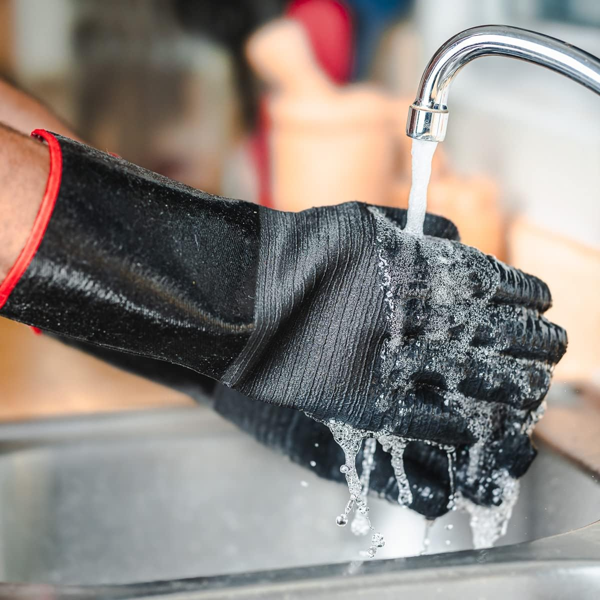 Grill Armor BBQ Gloves &ndash; Waterproof Extreme Heat Resistant 932F Oven Gloves for Cooking, Grilling, Baking, Camping &ndash; Handle Hot Food in Kitchen, Smoker, Cast Iron, Fire Pit, Pizza, Fryer, Barbecue image number 5