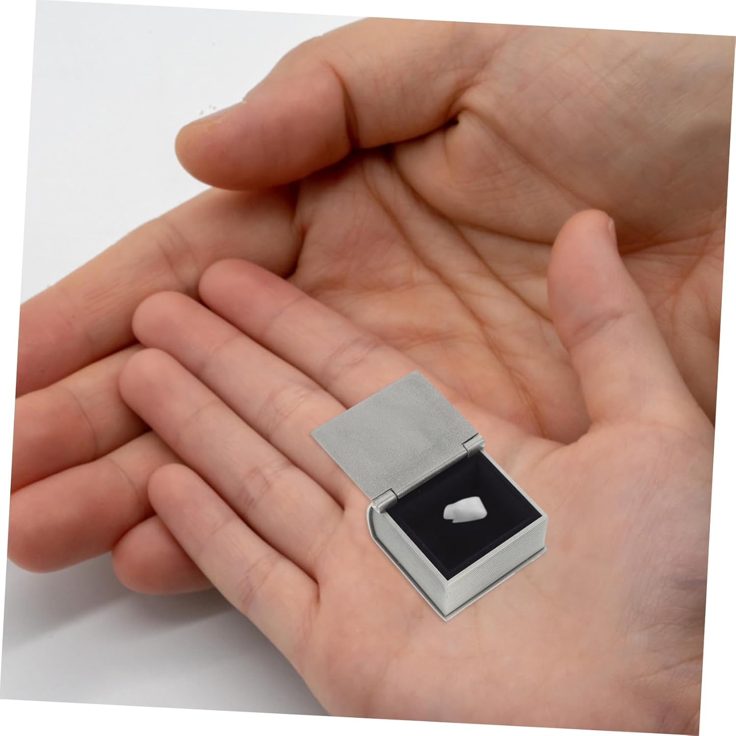 BESPORTBLE Baby First Tooth Metal Keepsake Boxes and Lanugo Storage Containers for Kids, Silver Vintage Design, 2Pcs Set for Dental Memory and Curl Collection image number 5