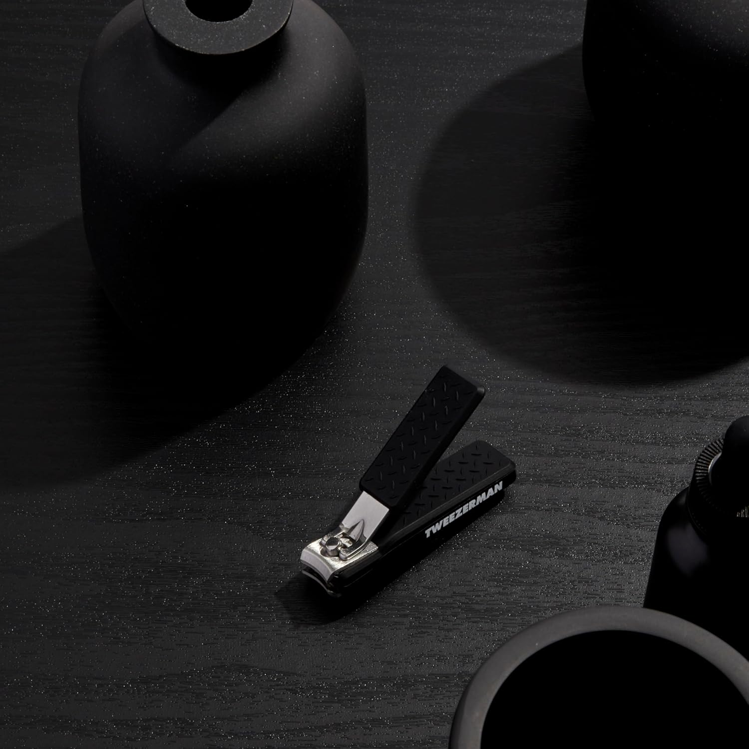 Precision Grip Fingernail Clipper image number 1