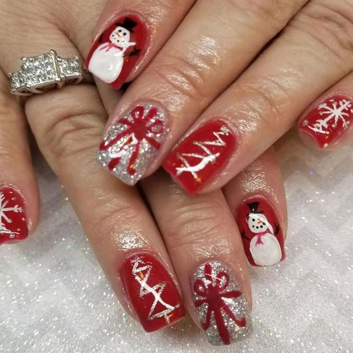 24PCS Christmas Press on Nails,Cute Short Square Xmas False Nails,Funny Fake Nails with Gingerbread Man and Snowflakes Design,Unique Glossy Manicure for Women or Girls