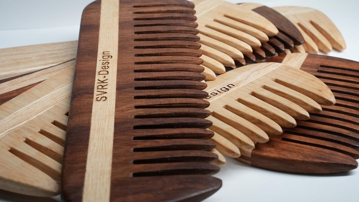 Wooden Comb Handel Comb Hair Comb Brown image number 1
