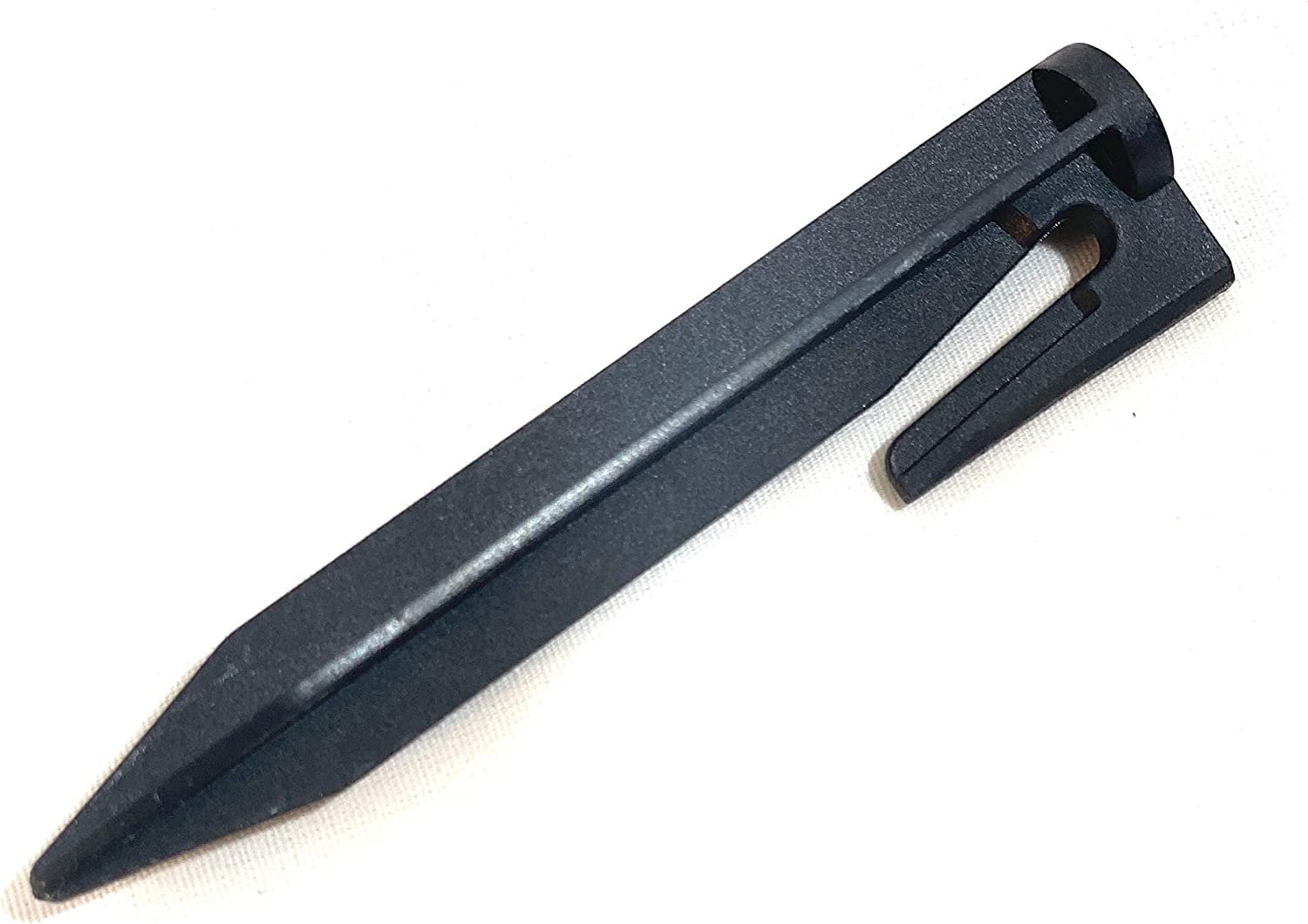 Emberg (100 Count) Plastic Boundary Wire Stakes Lawn Pegs Landscape Staples for Robomow Mower, Husqvarna Automower, Worx Landroid, Pet Fence, for Use in Garden Lawn Fence