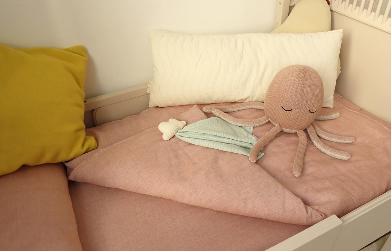 Kindsgut Children'S Bed Linen Dusky Pink 100% Cotton, 135 X 100 Cm with Zip, Breathable and Washable at 40&deg;C, Suitable for Tumble Dryer, Subtle Design with High Quality image number 5