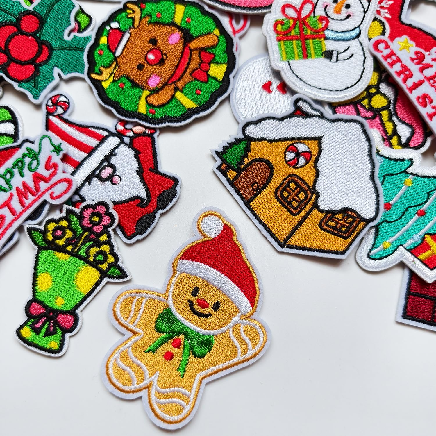 35Pcs Christmas Iron on Patches, Santa Snowman Christmas Tree Embroidered Appliques Patches for Clothes Hats Decoration and DIY Gifts image number 3