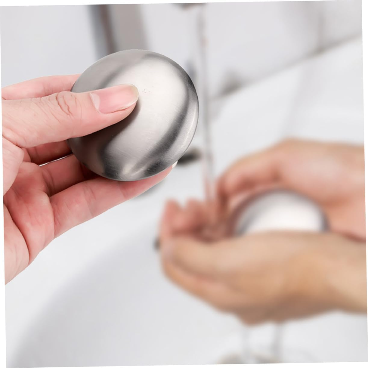 Stainless Steel Odor Absorbing Soap for Kitchen Sink 304 Metal Soap Bar Removes Fish and Garlic Smell for Cooking Use image number 3