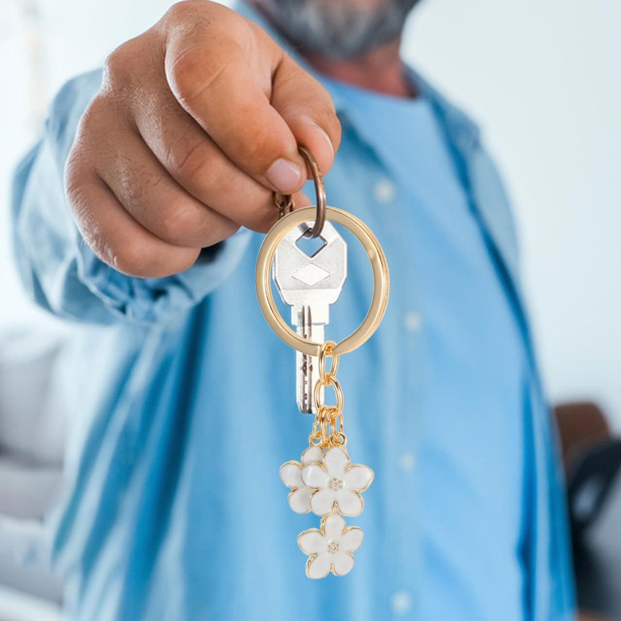 Didiseaon 3Pcs Floral Keychain Cute Flower Keychains for Women Stylish Cherry Blossom Keyring Pendants for Bags Phones and Everyday Accessories image number 3