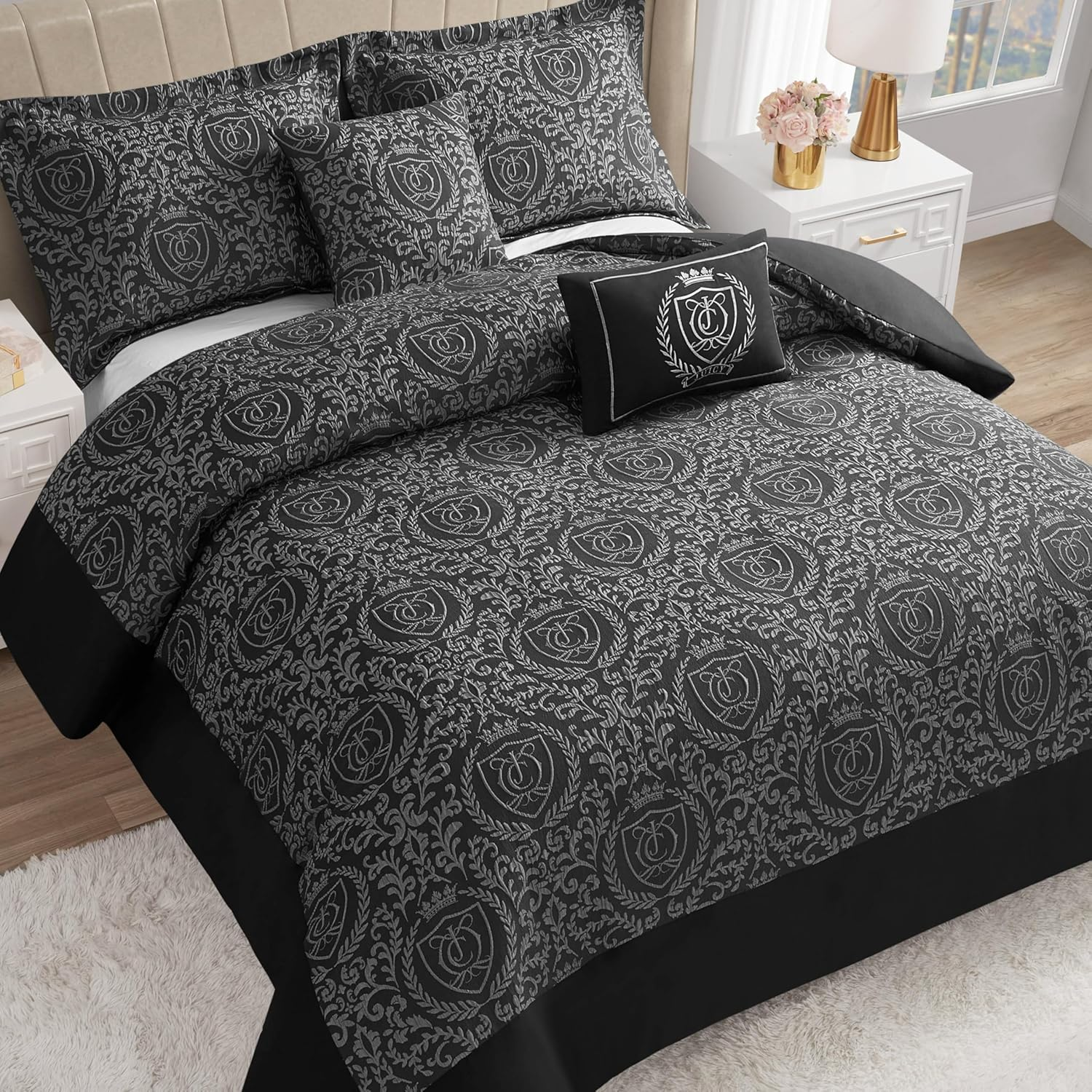 Juicy Couture Dovona Bedding Set 4-Piece Twin/Twin XL Comforter Set, Black image number 4