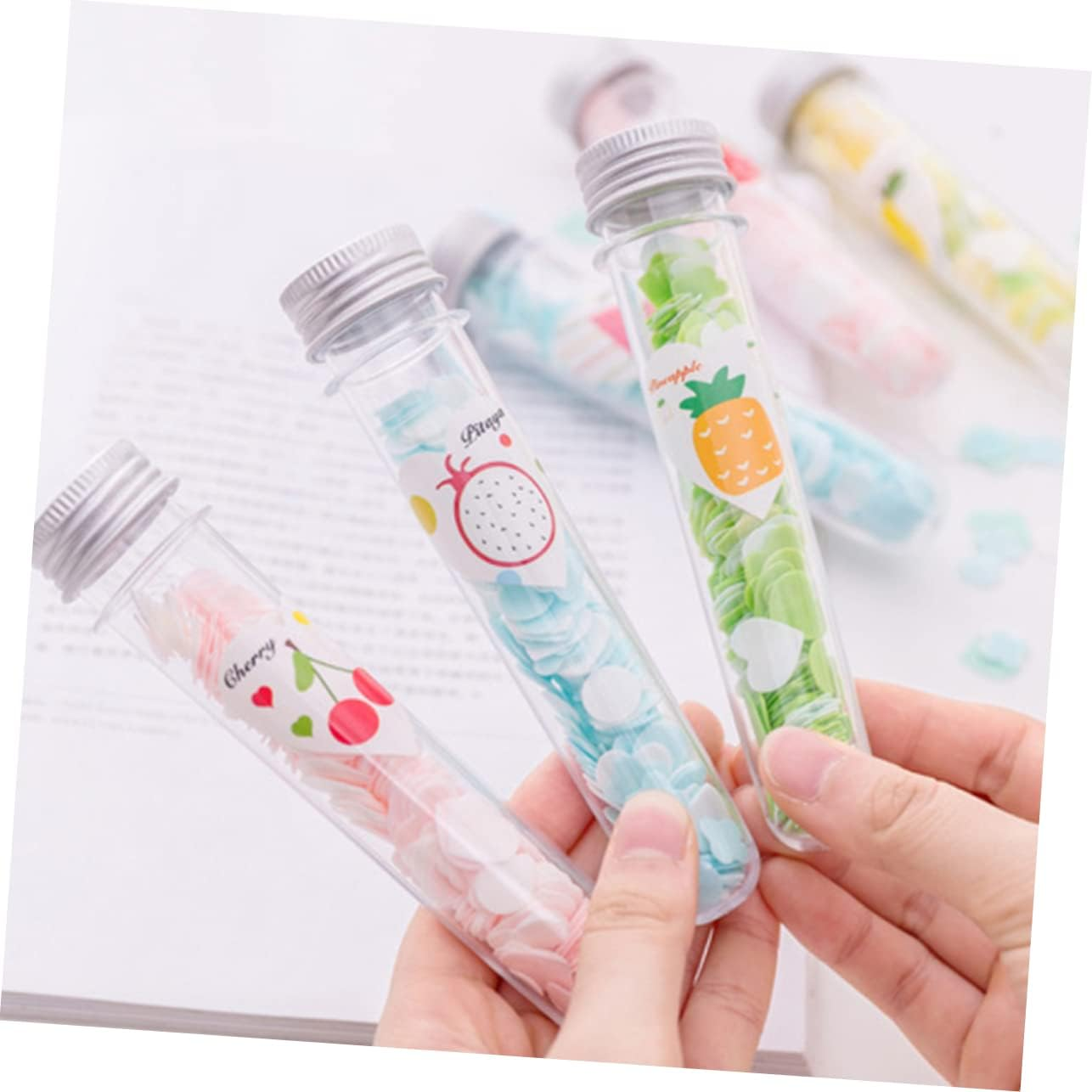 Yardwe 12Pcs Portable Soap Sheets Travel Soap Paper Flakes for Outdoor Hand Washing Disposable Confetti image number 3