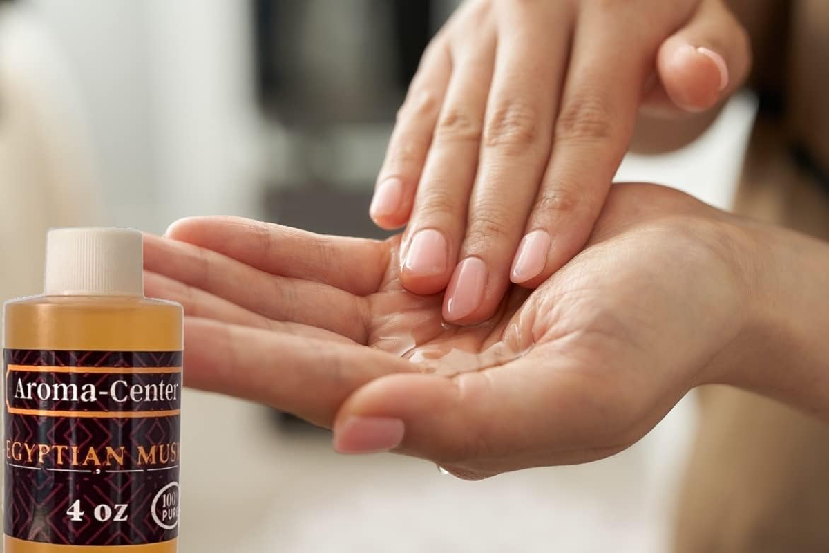 AROMA-CENTER Egyptian Musk Fragrance Body Oil. Scented Fragrance. (4 OZ) image number 2