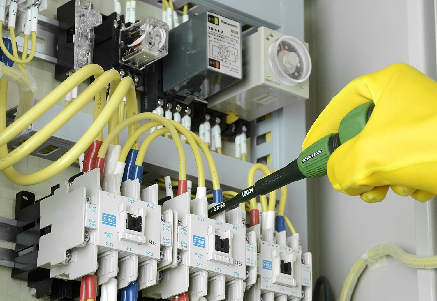 ANEX Insulated Screwdriver, Military Color, Grangear X ANEX, Collaboration Product, Ma7900+2X150, Military Green image number 2