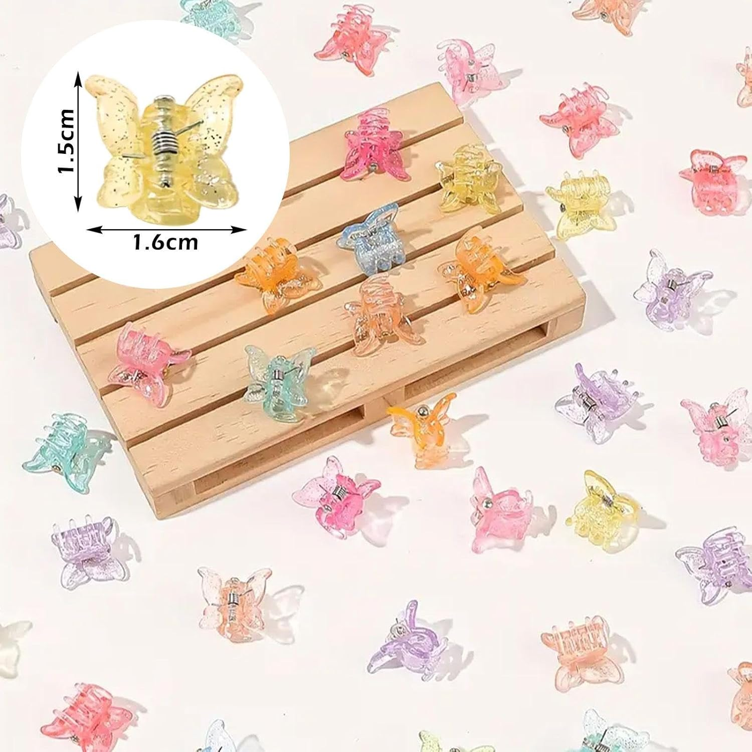 Pack of 50 Plastic Trap Laces Clips, Colourful Mini Hair Clips, Fashionable Hair Accessories for Girls, Reusable, Firm Hairstyle Decoration. image number 1