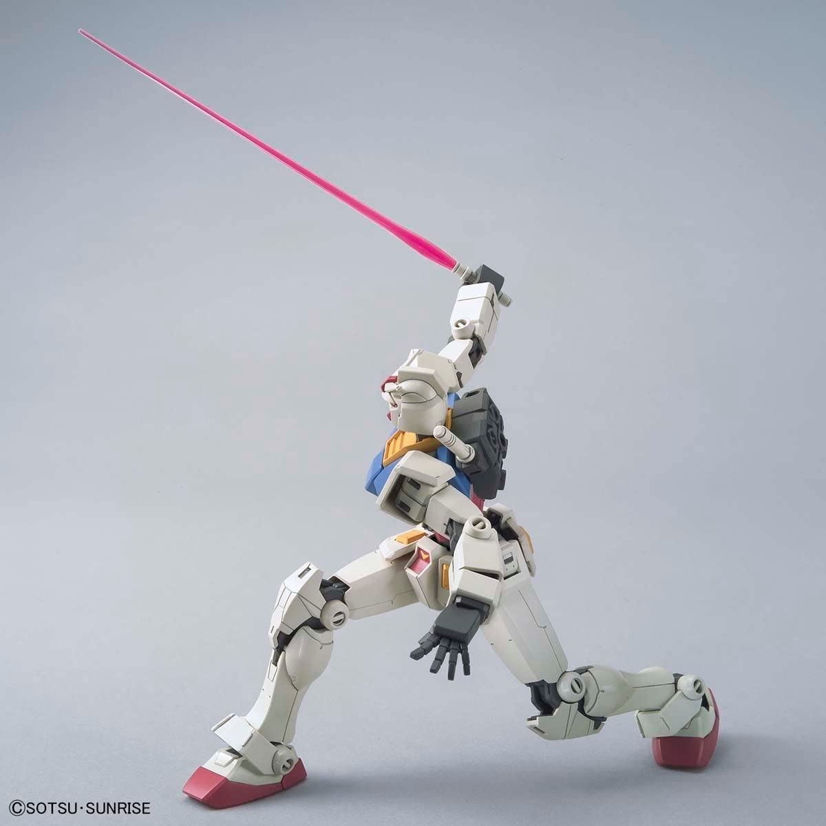 Bandai Hobby Kit Hg 1/144 Rx-78-2 Gundam (Beyond Global) image number 5