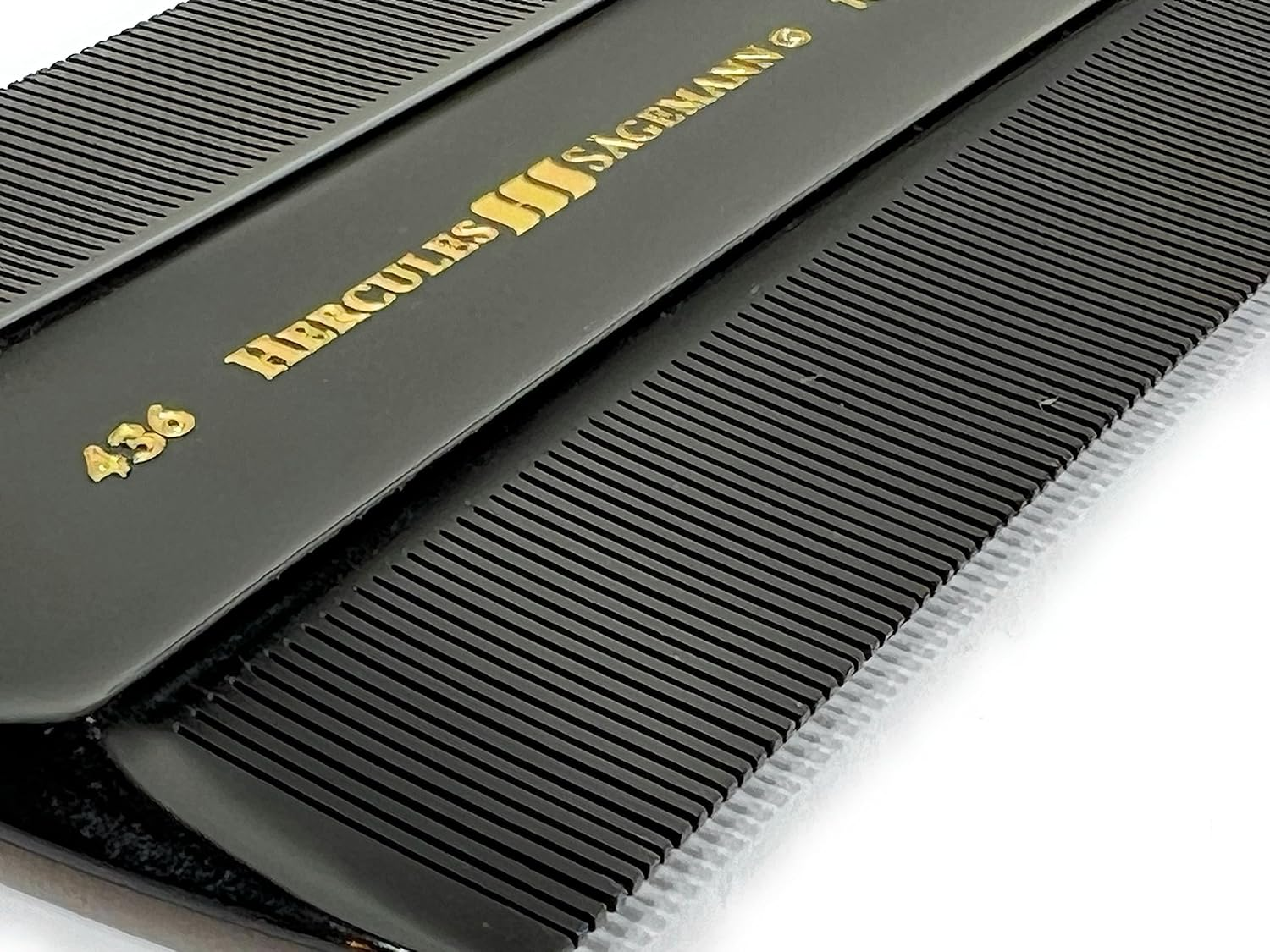 Hercules S&auml;gemann Fine Hair Comb, Natural Rubber, 5.2 Cm X 9 Cm, Black, Unisex, Adults with Fine or Sensitive Hair image number 1