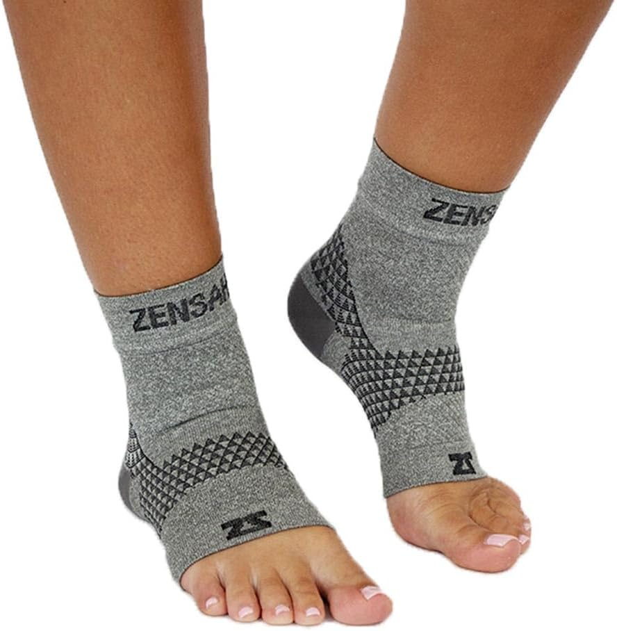 Zensah Plantar Fasciitis Sleeve - Relieve Heel Pain, Arch Support, Reduce Swelling - Compression Foot Sleeve, PF Sock